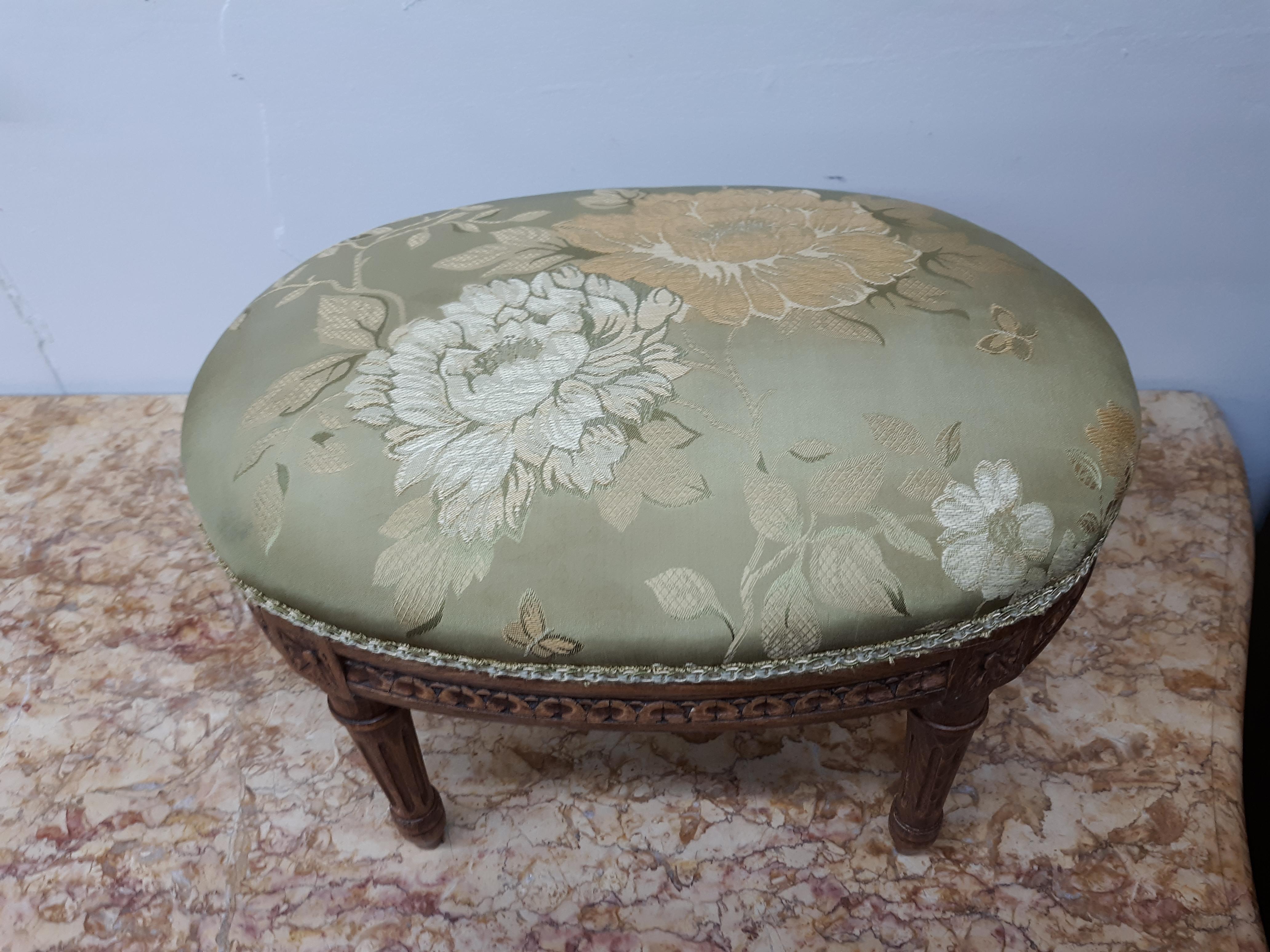 Brocade Set of 19th Century Louis XIV Giltwood Armchairs with Matching Footstools For Sale