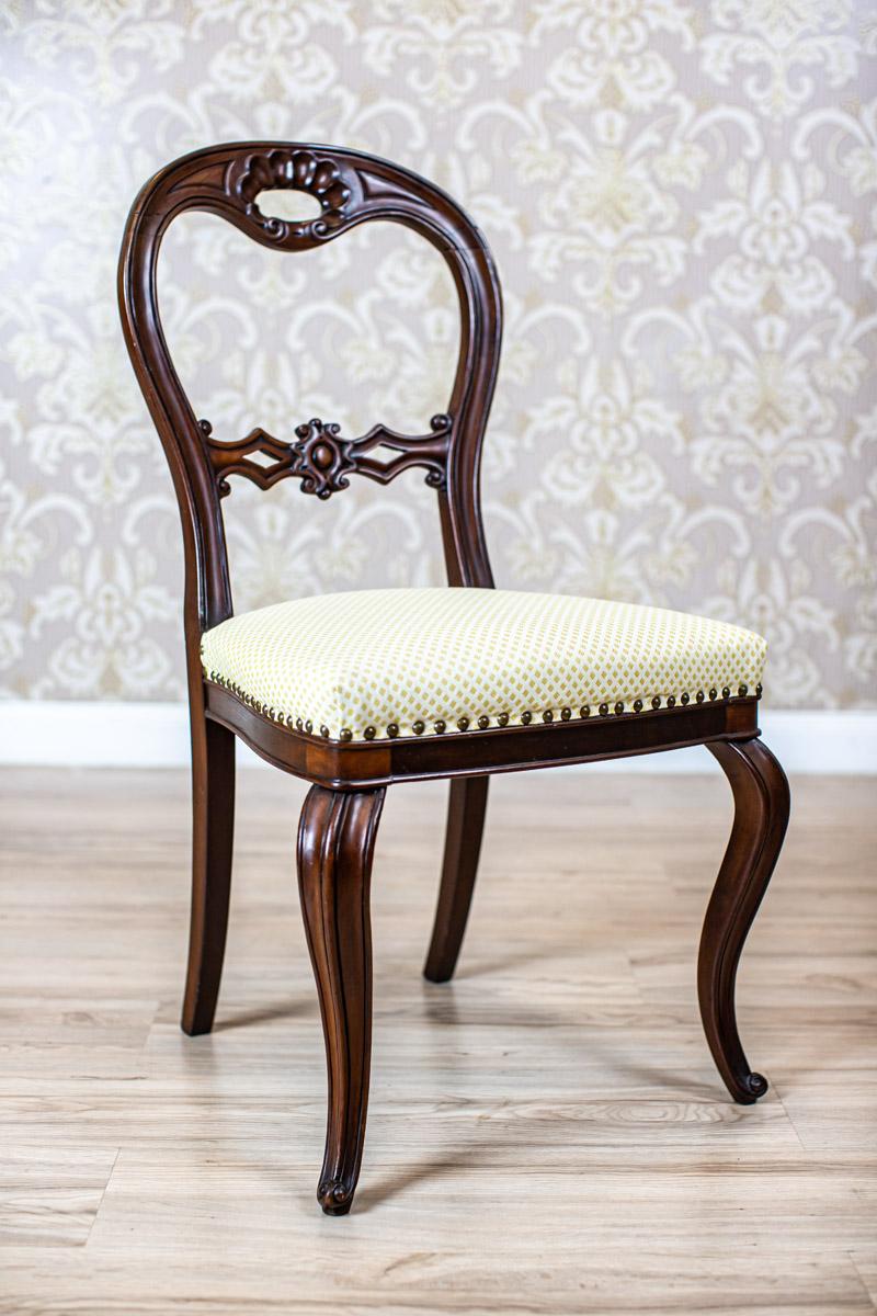 Set of 19th-Century Rococo Revival Mahogany Chairs in Light Upholstery 3