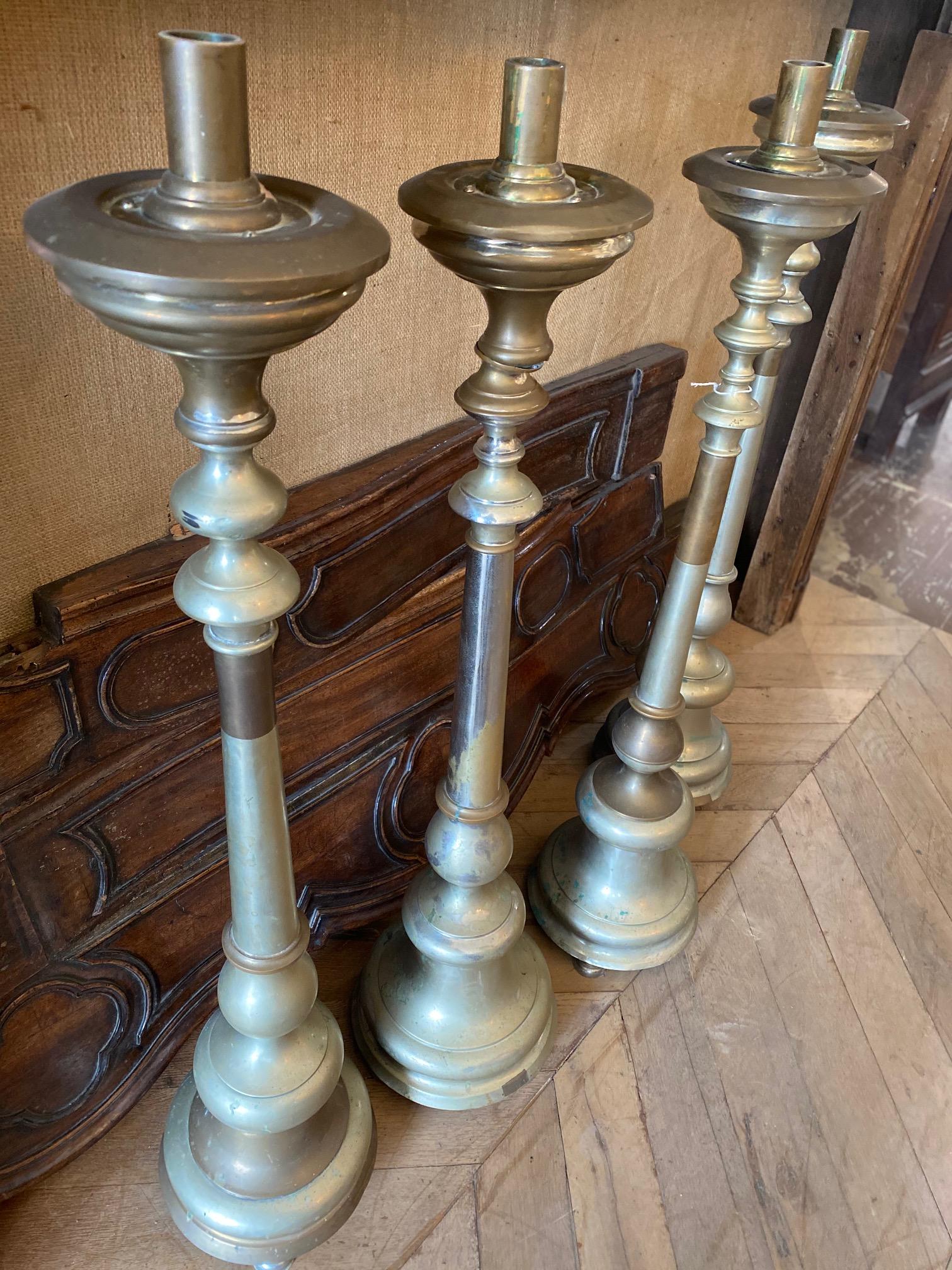 This set of four candlesticks originate from Spain, circa 18th century.

Measurements: 9