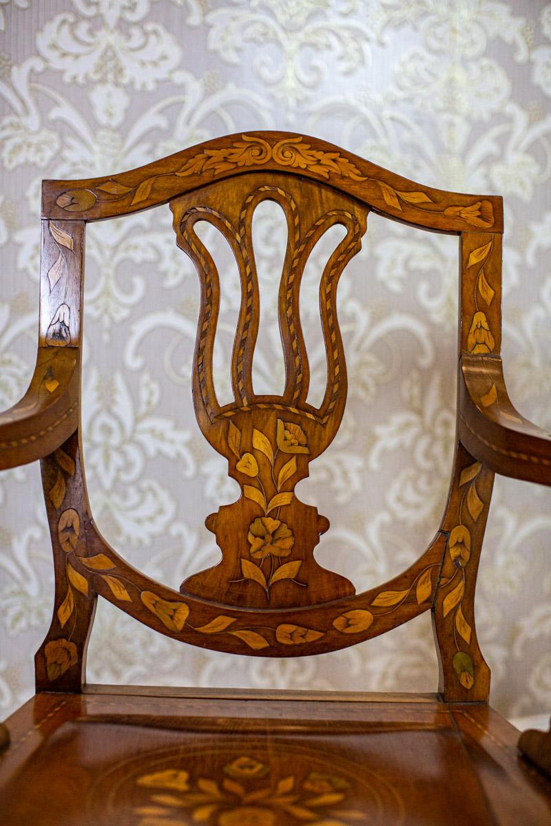 Set of 19th Century Inlaid Walnut Armchairs on X-Shaped Legs In Good Condition For Sale In Opole, PL