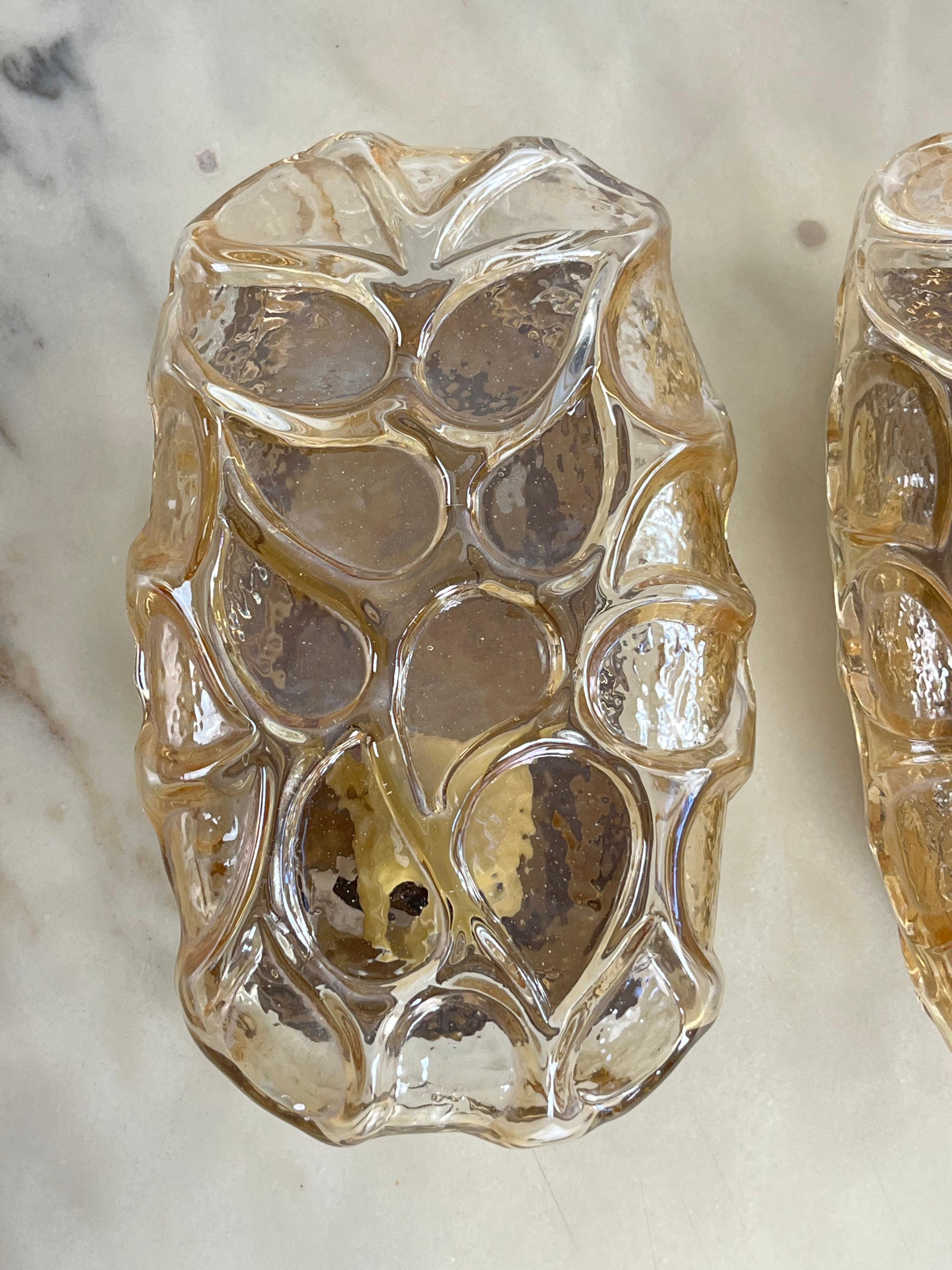 Juego De 2 Lámparas De Pared De Cristal Miel De Los Años 40 en venta 2