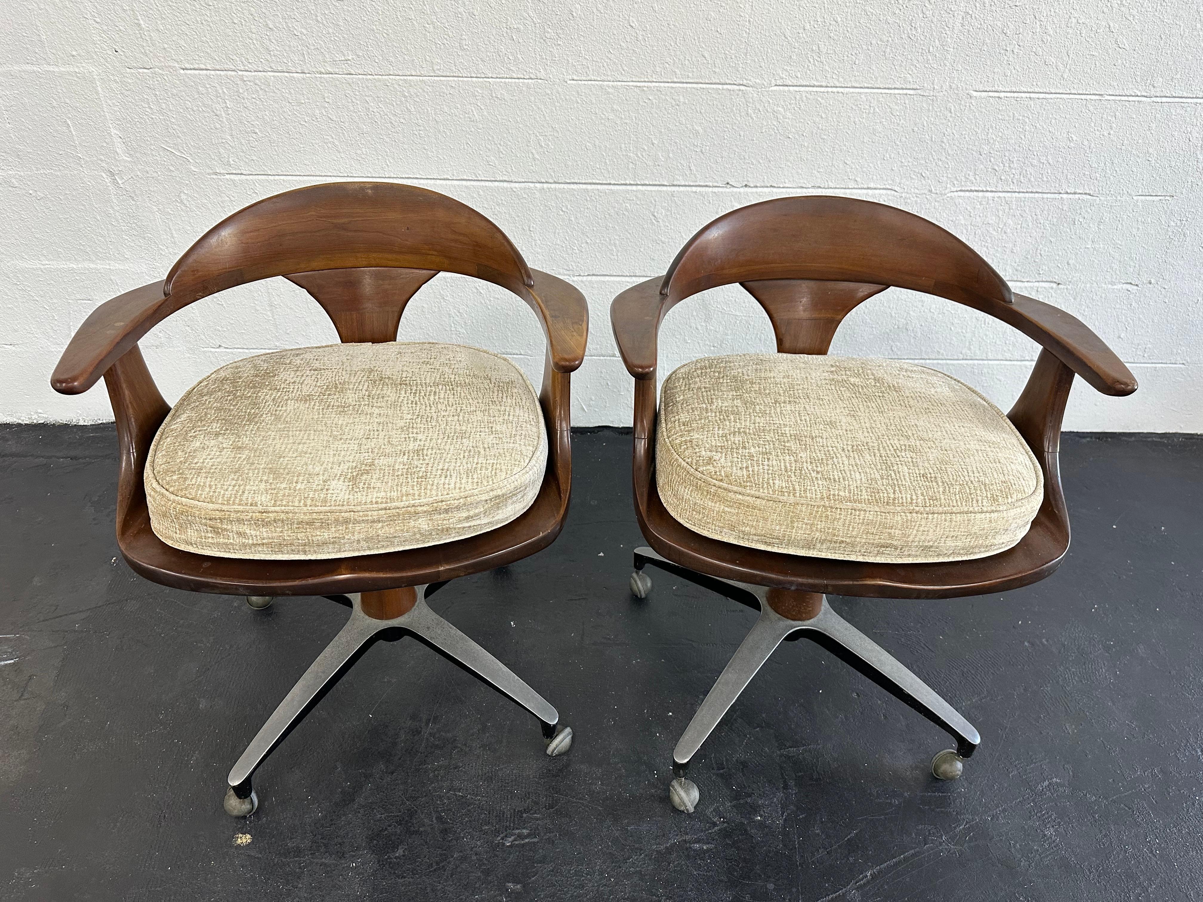 Set of 2 1960s Heywood Wakefield Cliff House Chairs 7