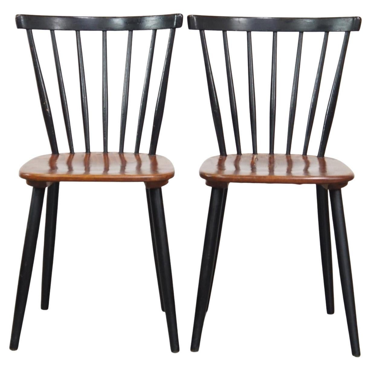 Set di 2 sedie da pranzo vintage di design scandinavo degli anni '60 con schienale a fuso