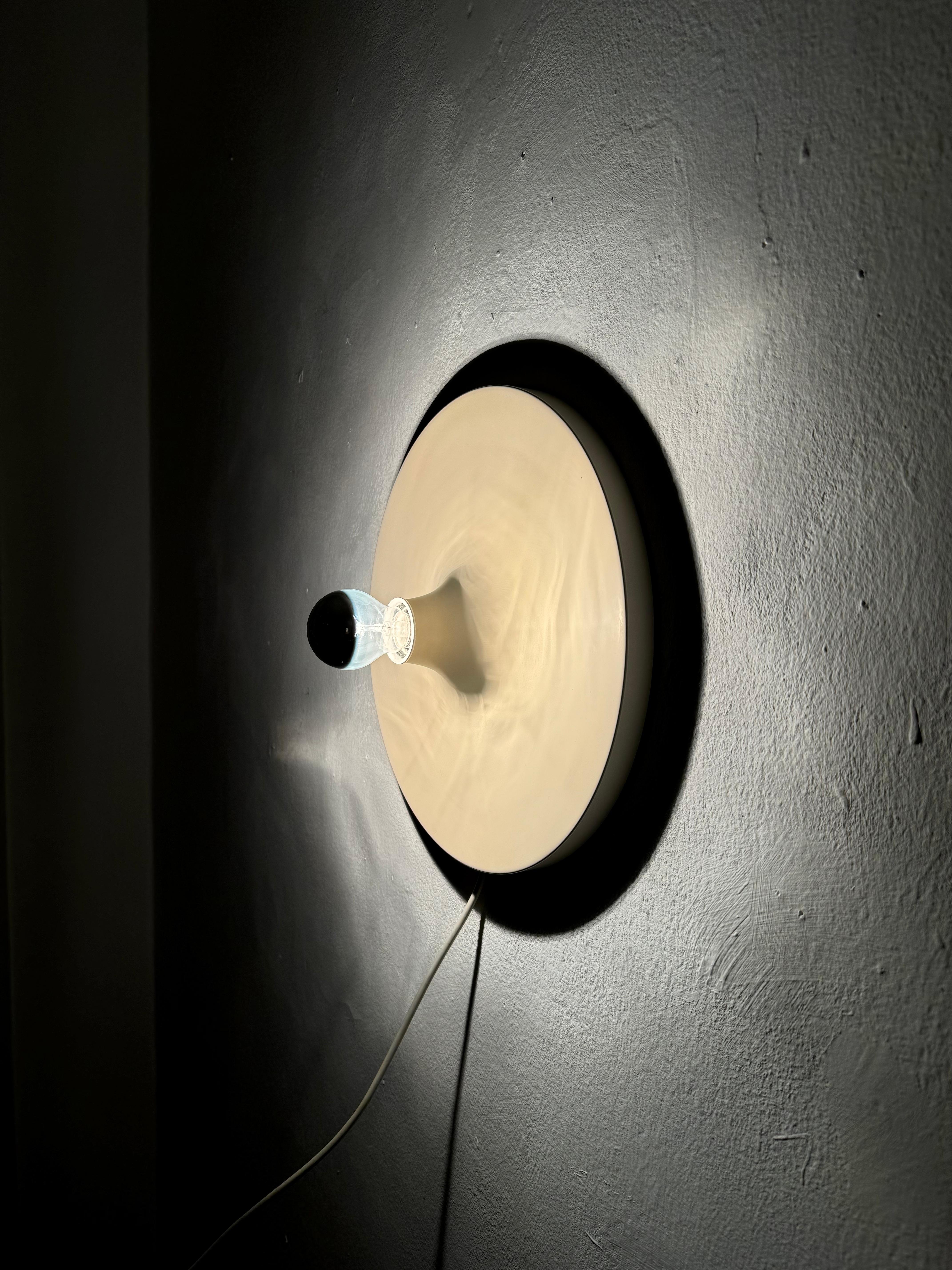 2er-Set 1970er Ufo-Wand- oder Deckenlampen von Cosack im Angebot 2