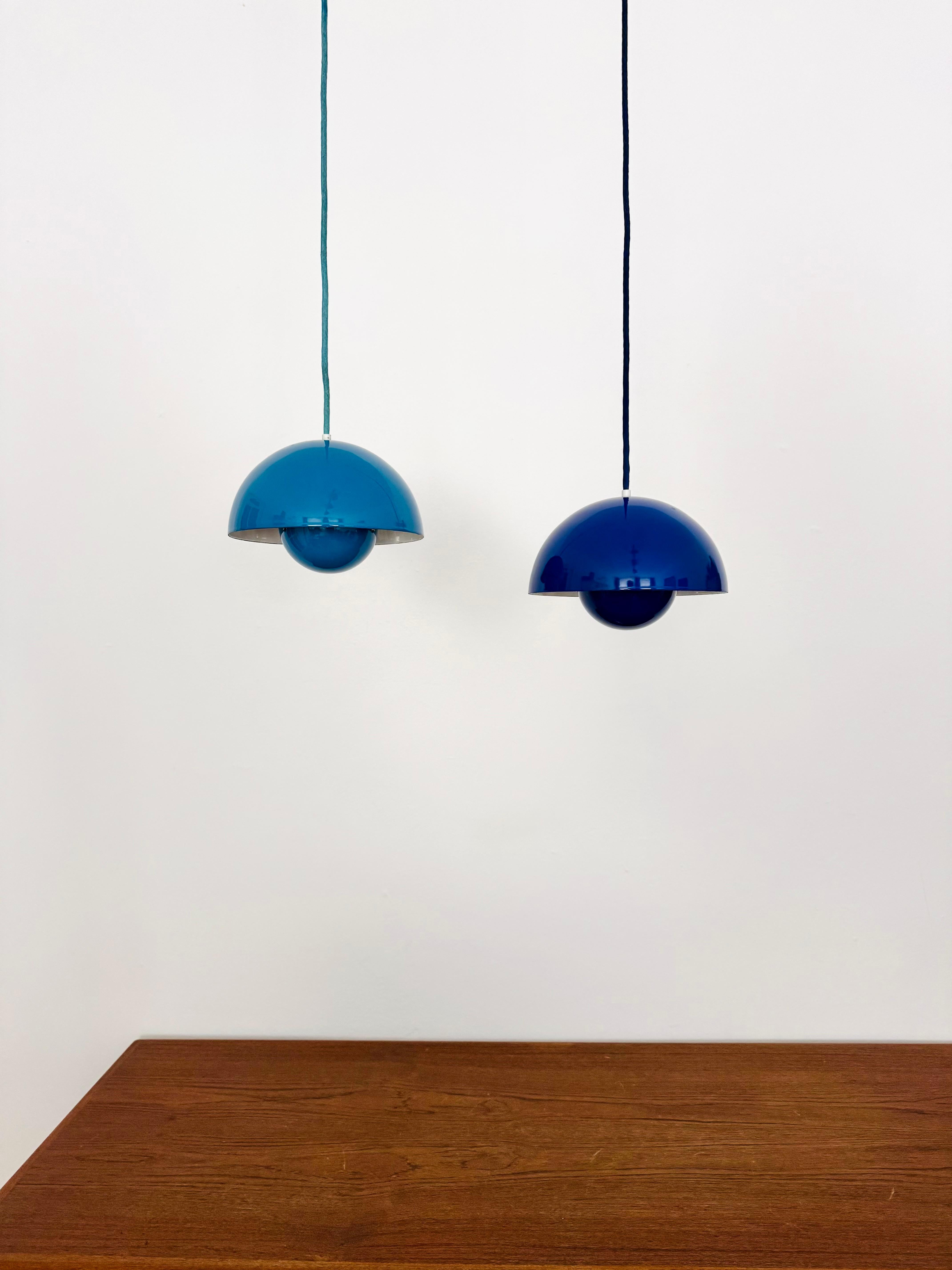 Set di 2 lampade a sospensione a vaso di fiori 1st Edition VP1 di Verner Panton In condizioni buone in vendita a München, DE