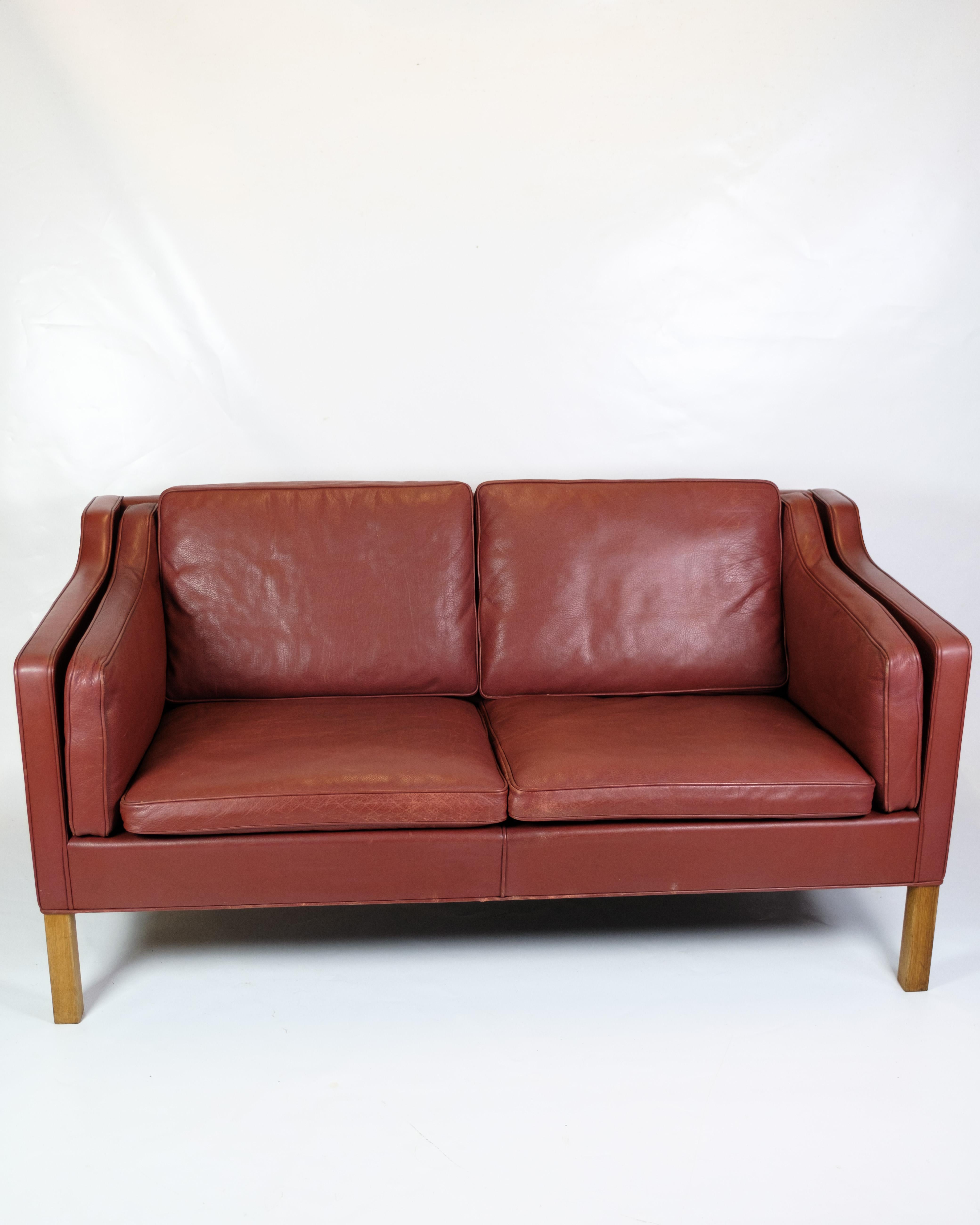 Mid-Century Modern Ensemble de 2 2. Canapé Pers modèle 2212 en cuir rouge par Børge Mogensen de 1960 en vente