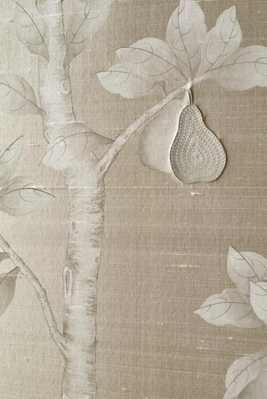 Fait main Ensemble de 2 à 4 peintures, aquarelles et broderies à la main sur soie de style Chinoiserie en vente