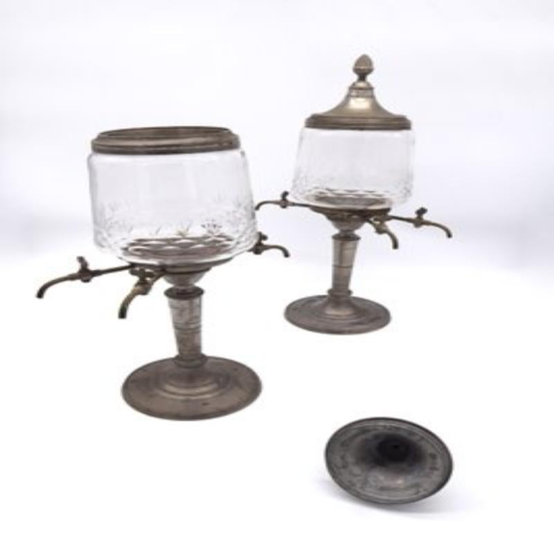 Satz von 2 Absinth-Brunnen, 1900er Jahre (Glas) im Angebot