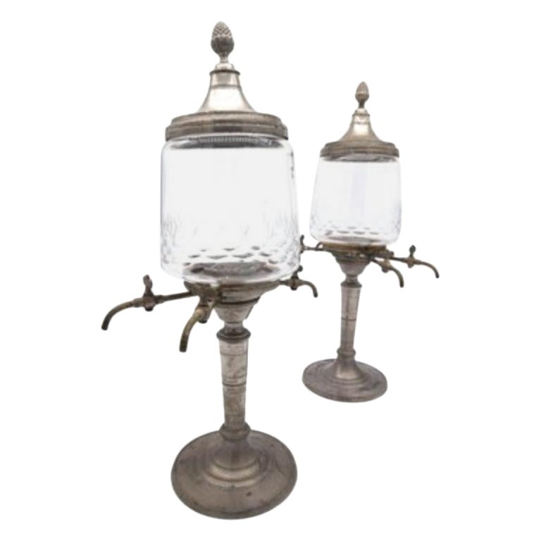 Satz von 2 Absinth-Brunnen, 1900er Jahre im Angebot