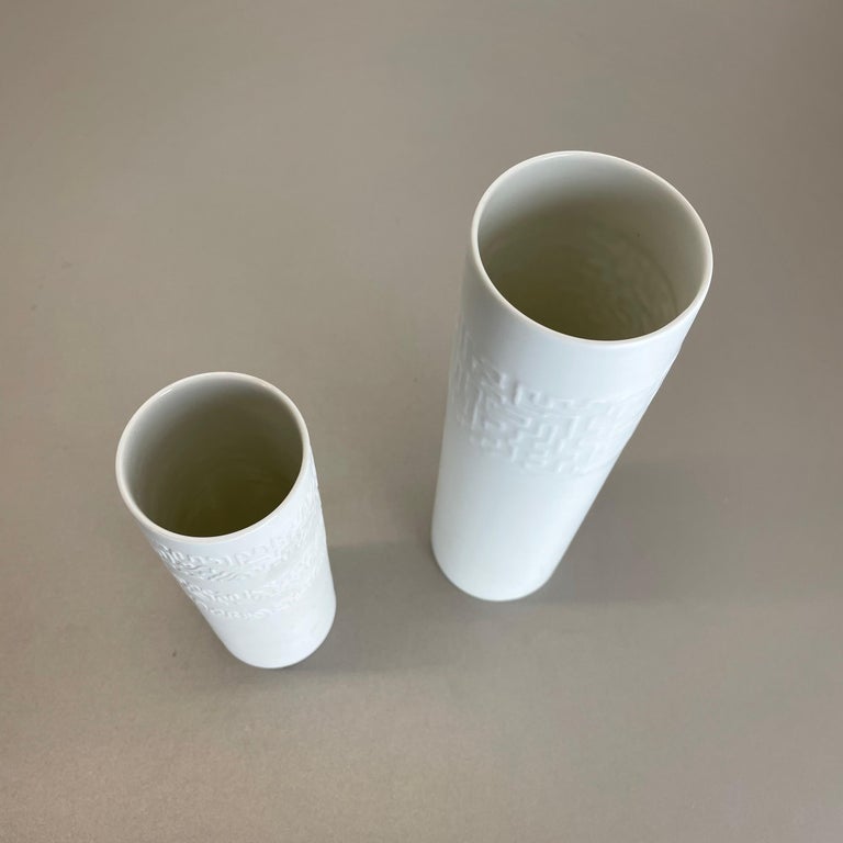 Set of 2 Abstract porcelain Vases by Cuno Fischer for Rosenthal, Germany, 1980s For Sale 4