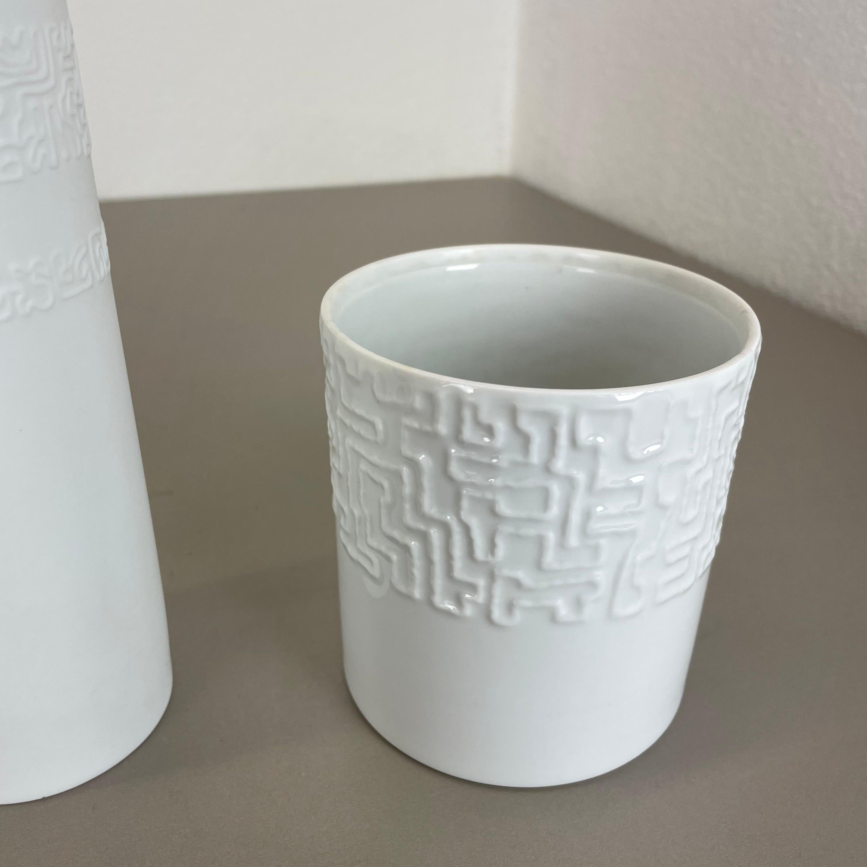 Ensemble de 2 vases en porcelaine abstraite de Cuno Fischer pour Rosenthal, Allemagne, années 1980 en vente 3