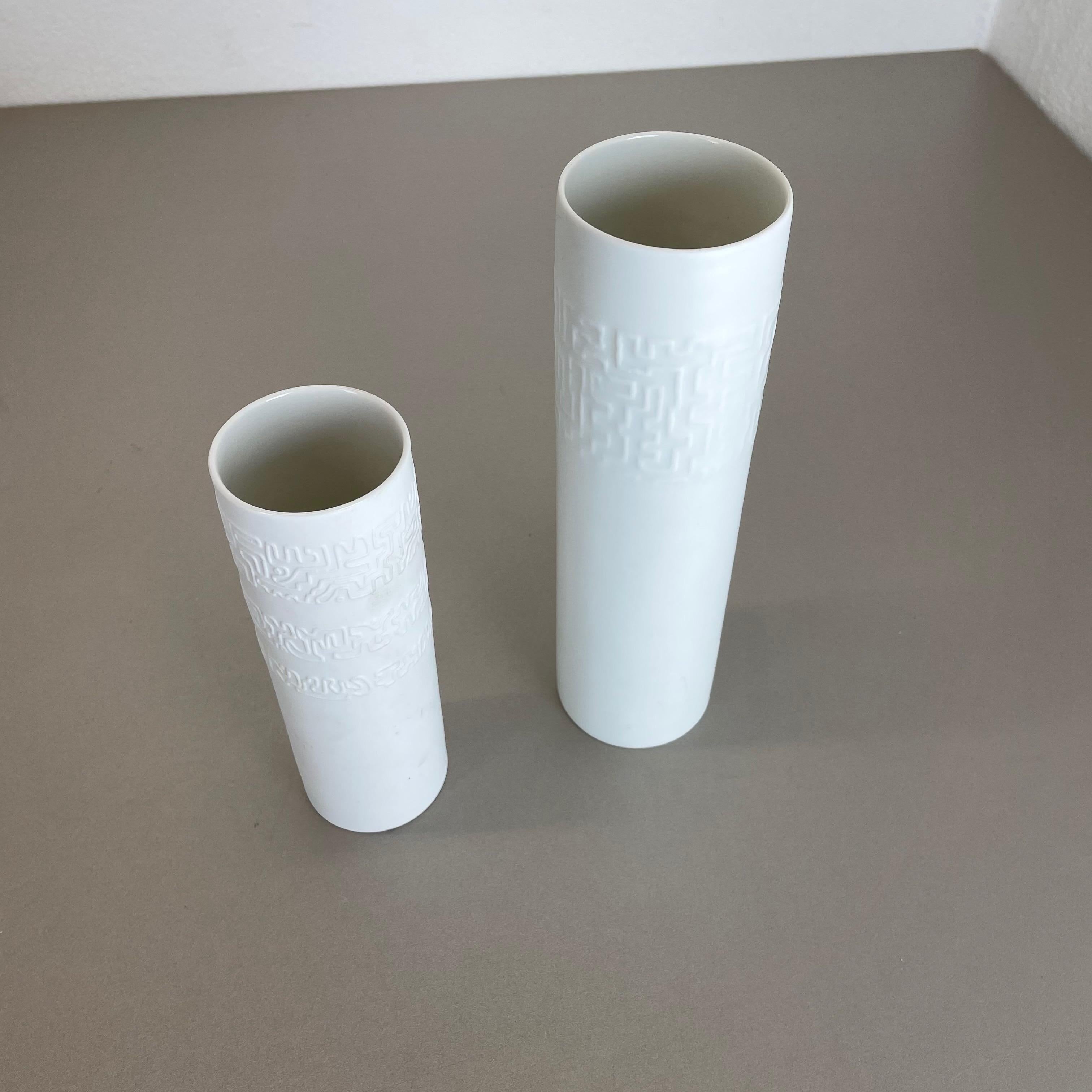 Set of 2 Abstract porcelain Vases by Cuno Fischer for Rosenthal, Germany, 1980s For Sale 5