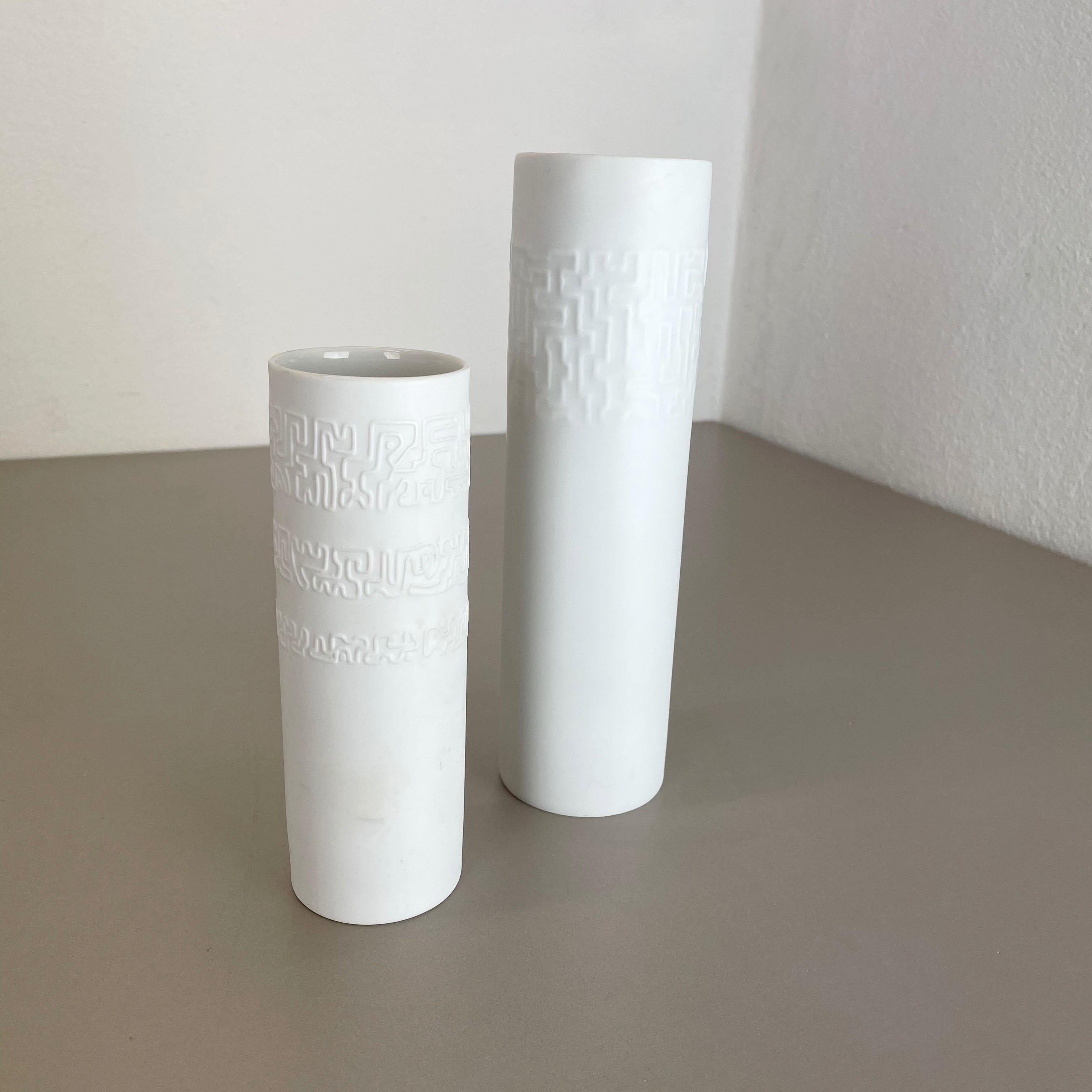 Mid-Century Modern Set of 2 Abstract porcelain Vases by Cuno Fischer for Rosenthal, Germany, 1980s For Sale