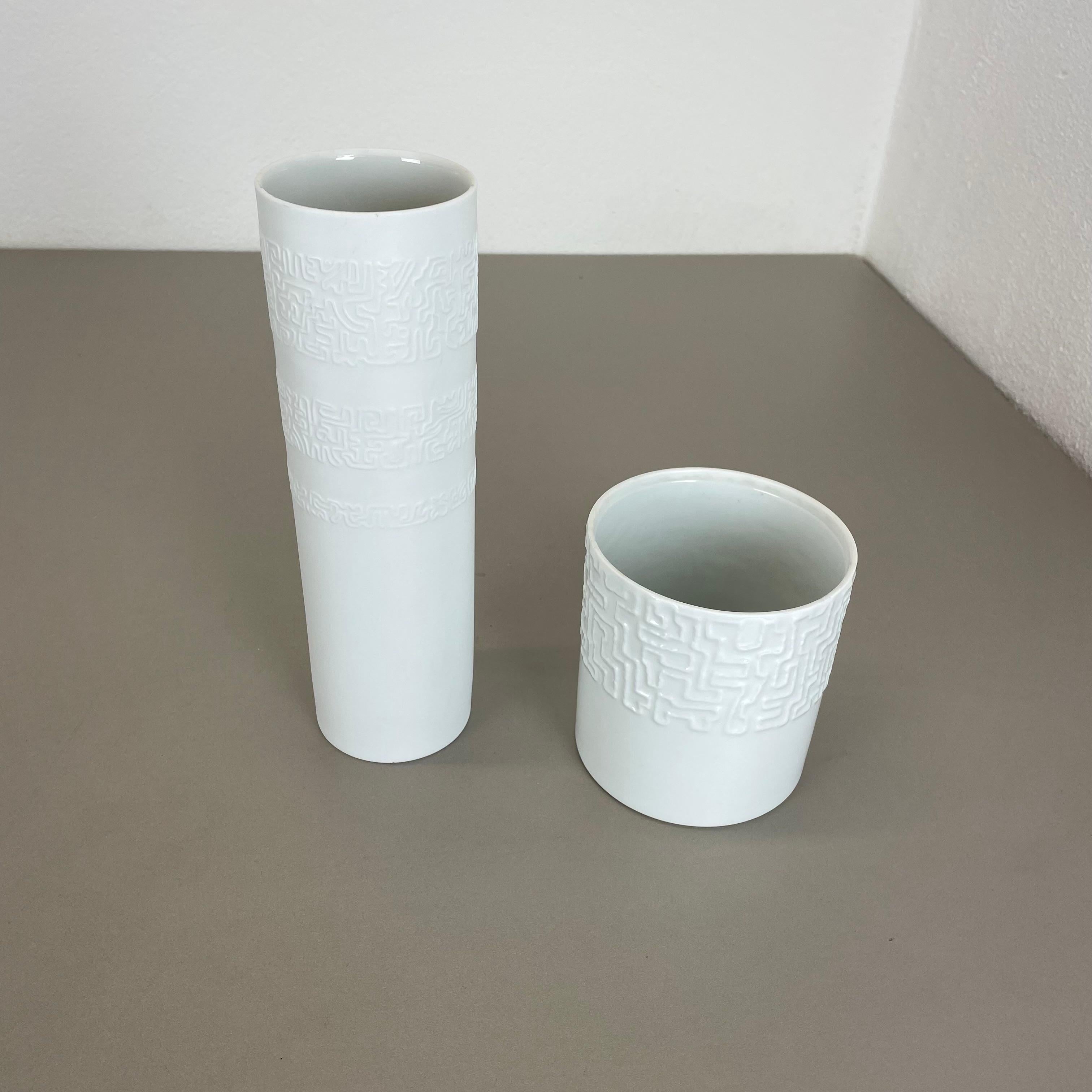 Allemand Ensemble de 2 vases en porcelaine abstraite de Cuno Fischer pour Rosenthal, Allemagne, années 1980 en vente