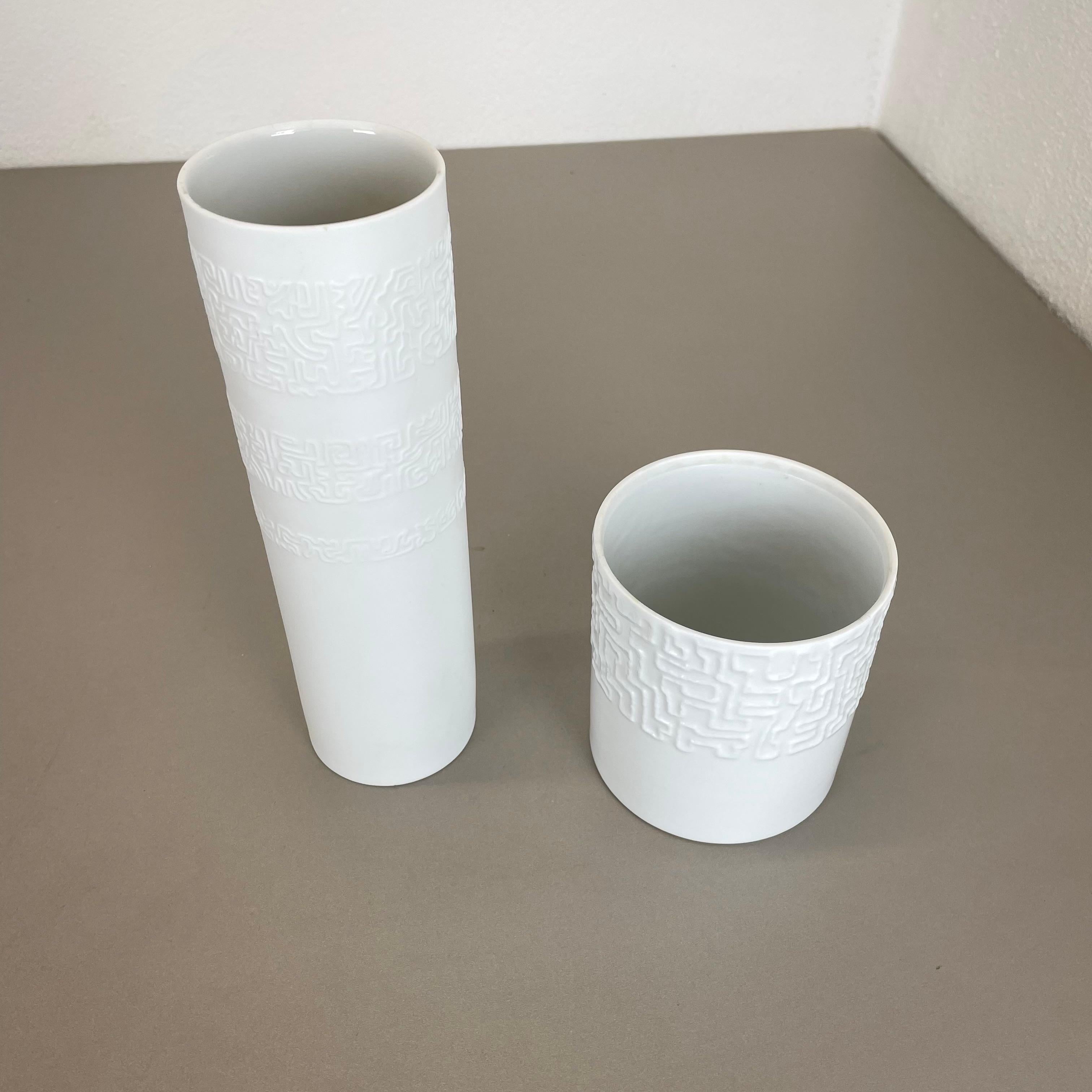 20th Century Set of 2 Abstract porcelain Vases by Cuno Fischer for Rosenthal, Germany, 1980s For Sale