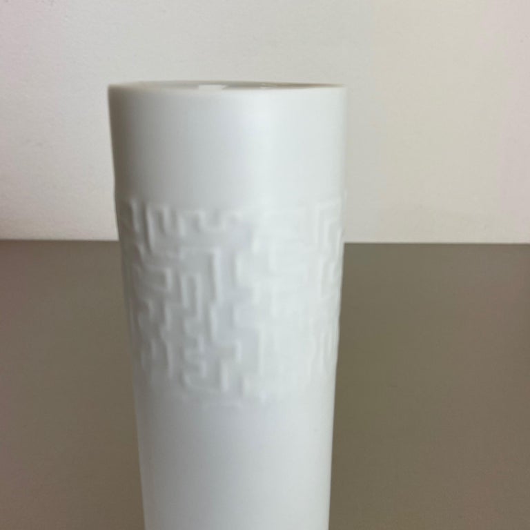 Set of 2 Abstract porcelain Vases by Cuno Fischer for Rosenthal, Germany, 1980s For Sale 3