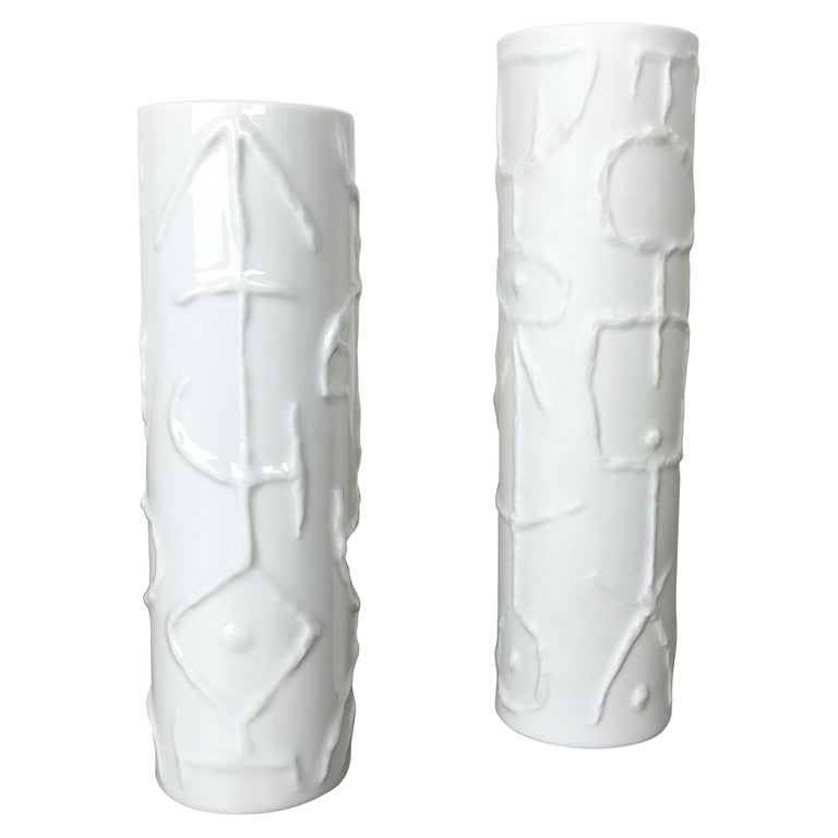 Set of 2 Abstract porcelain Vases by Cuno Fischer for Rosenthal, Germany,  1980s For Sale at 1stDibs