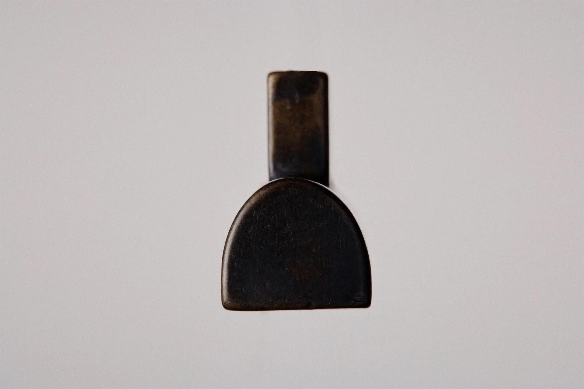 Set of 2 ADT Blackened Brass Handles by Henry Wilson In New Condition For Sale In Geneve, CH