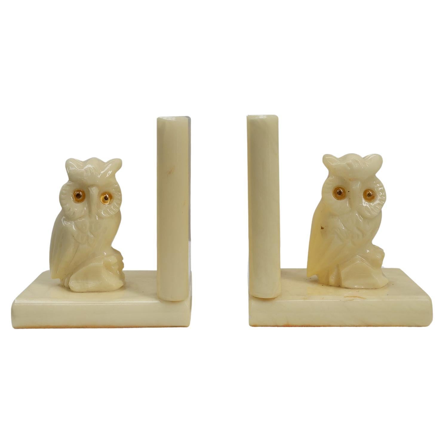 Set di 2 fermalibri in alabastro intagliato a mano in stile Art Carved, Francia anni '20 in vendita
