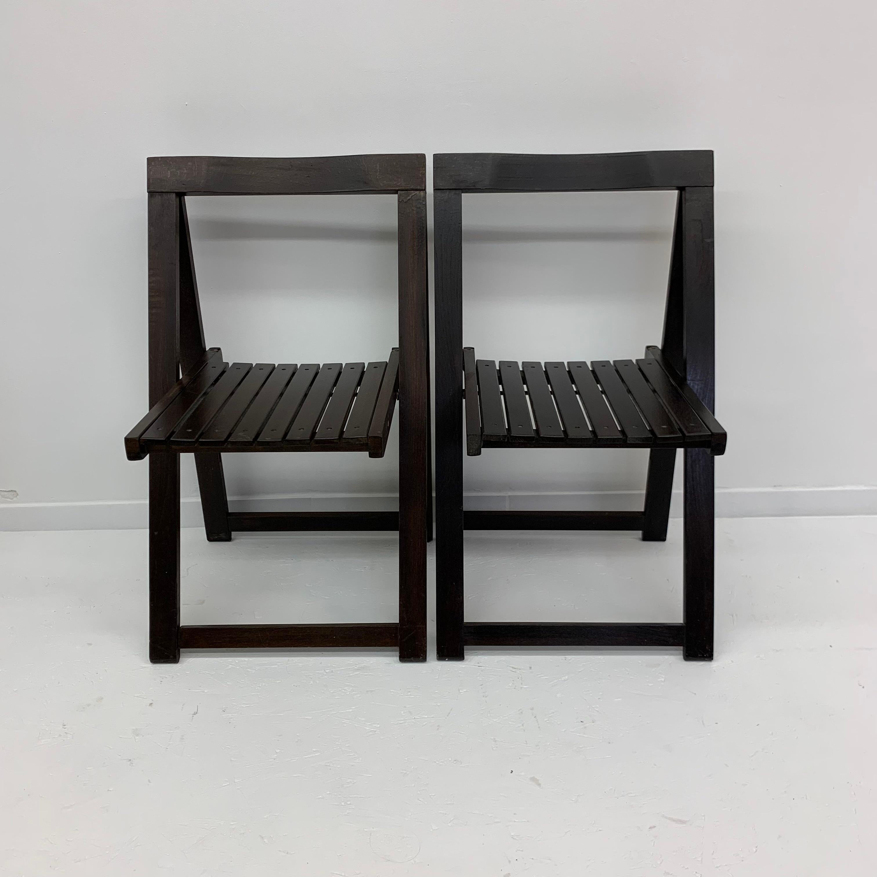 Mid-Century Modern Set of 2 Aldo Jacober for Alberto Bazzani wooden folding chairs, 1960’s For Sale