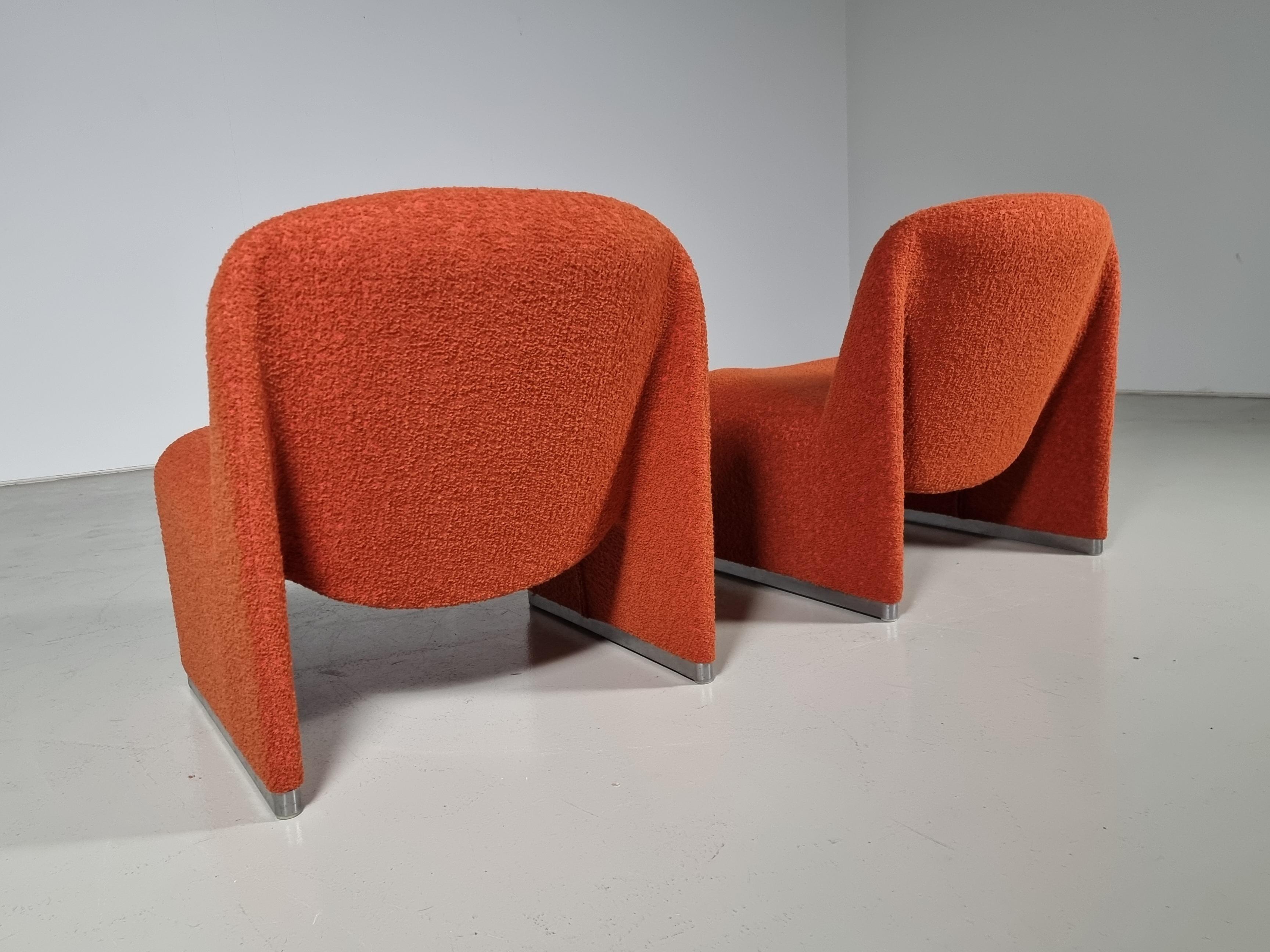 Mid-Century Modern Set of 2 Alky Chairs in orange/red boucle, Giancarlo Piretti for Castelli, 1970