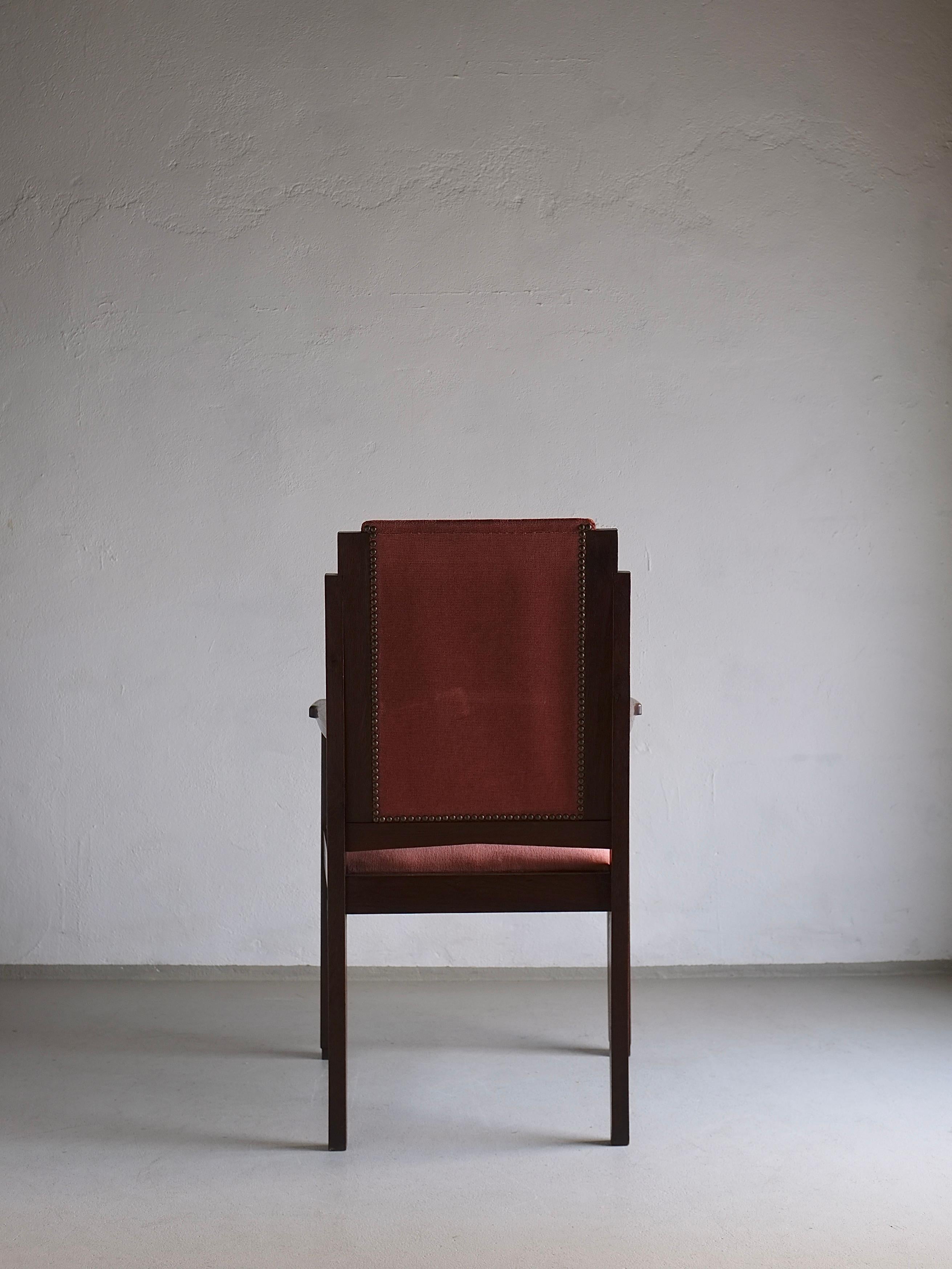 Néerlandais Ensemble de 2 fauteuils en chêne de l'école d'Amsterdam, Pays-Bas, années 1920 en vente