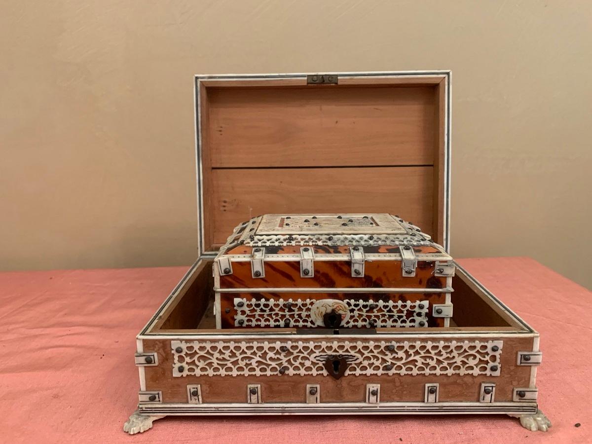 Set of 2 Anglo Indian Boxes In Good Condition For Sale In Vosselaar, BE