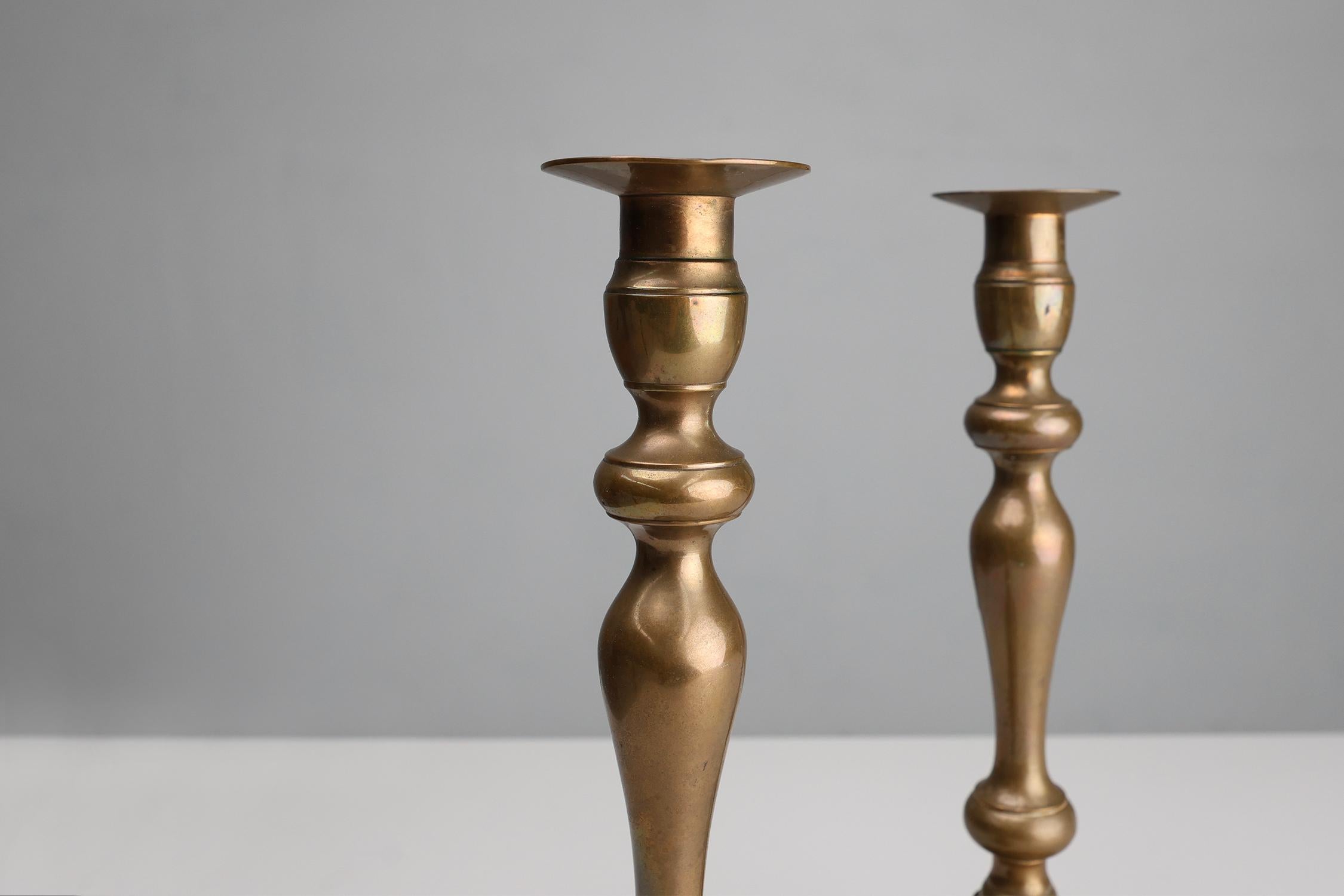Rustic Set of 2 antique 19th century French copper candlesticks For Sale