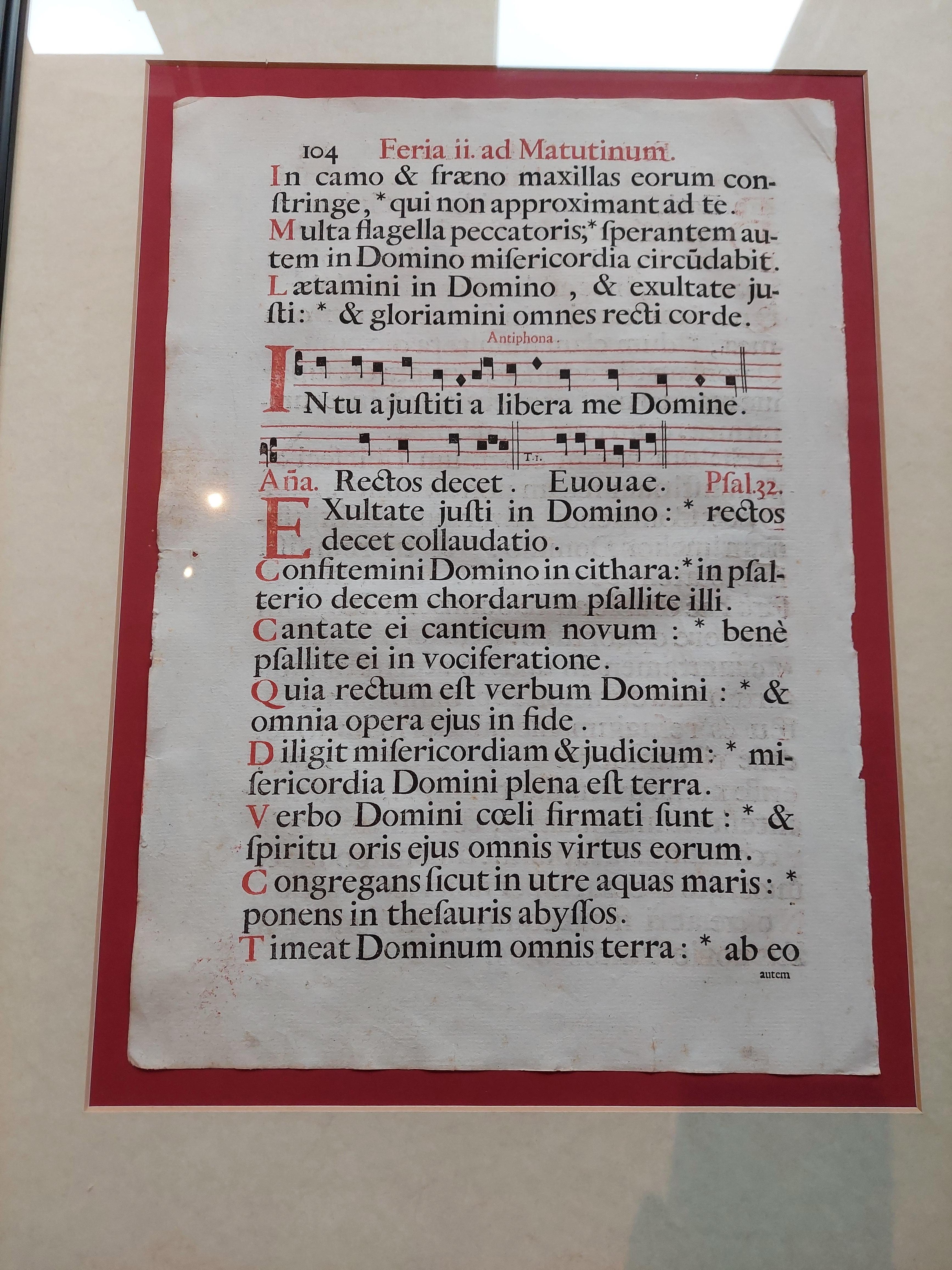 fogli carta antica