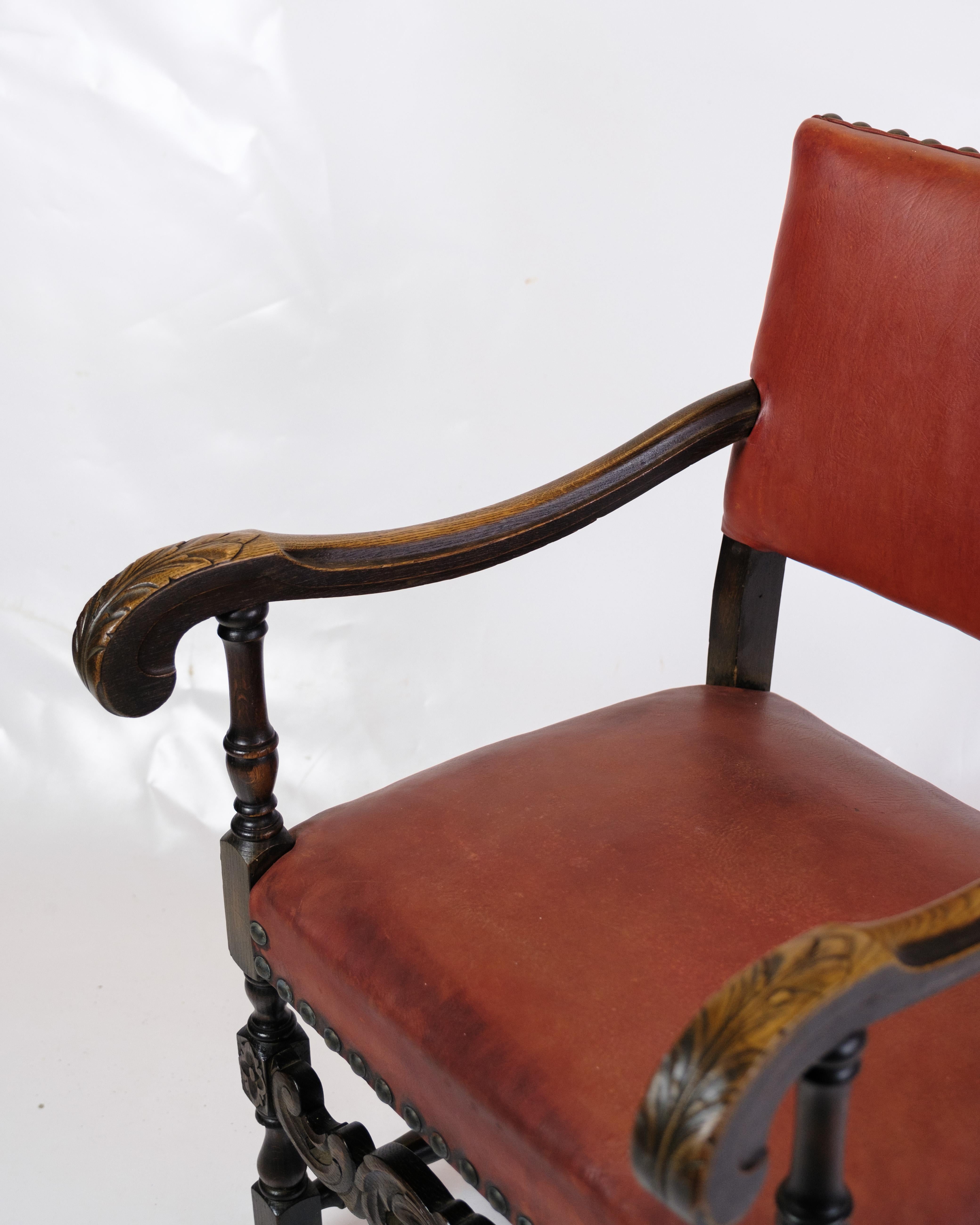 Satz von 2 antiken Sesseln aus Eiche und mit rotem Leder aus den 1930er Jahren im Angebot 3