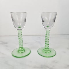 Set of 2 Antique “Blé d’Or” Engraved Jenever Glasses with Twisted Stem, 1900's