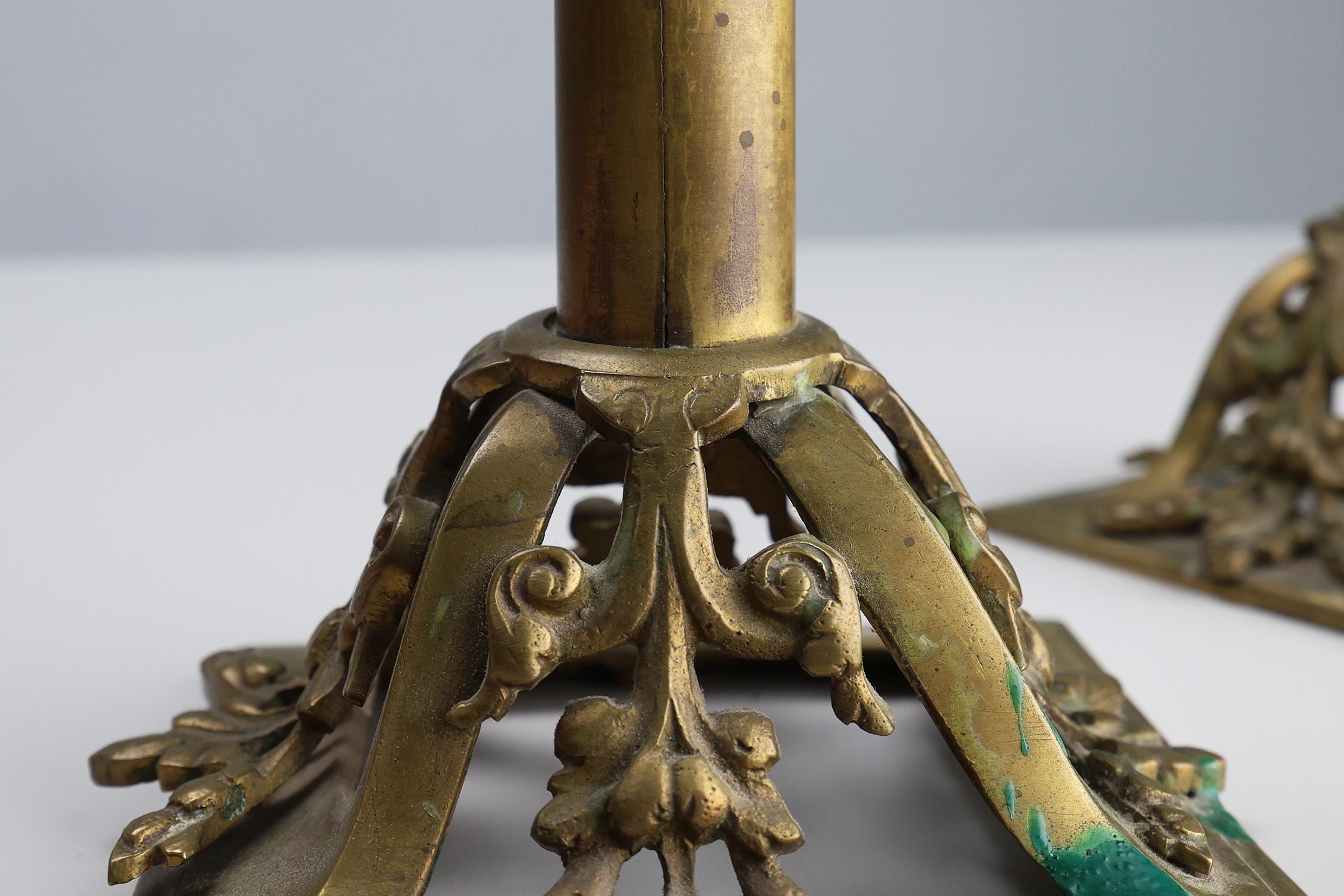 Set of 2 Antique French copper candlesticks in Baroque style, 1900s For Sale 2