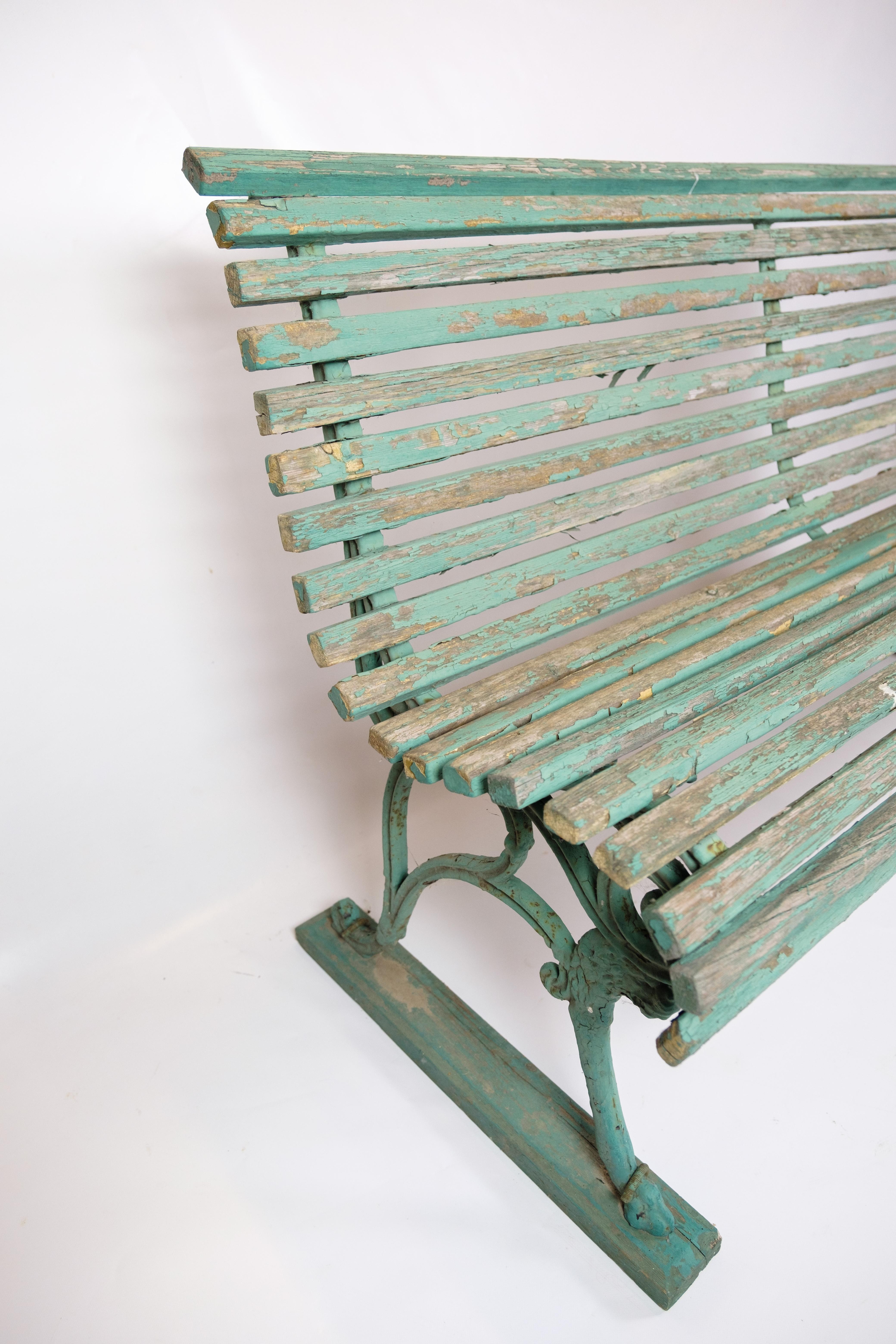 Set di 2 panchine da parco Antique French dipinte di verde degli anni '30 In condizioni buone in vendita a Lejre, DK