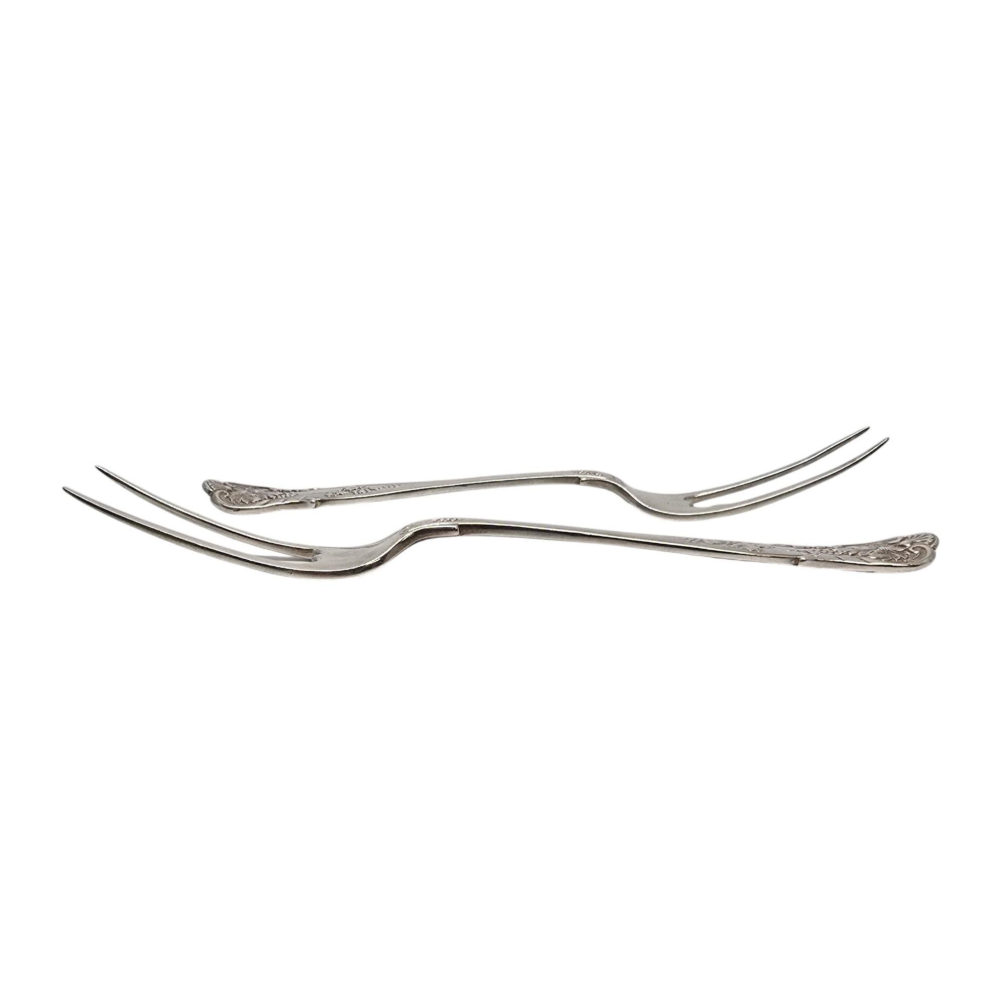 Set di 2 forchette da carne in argento Sterling di George Adams Chawner & Co. In condizioni buone in vendita a Washington Depot, CT