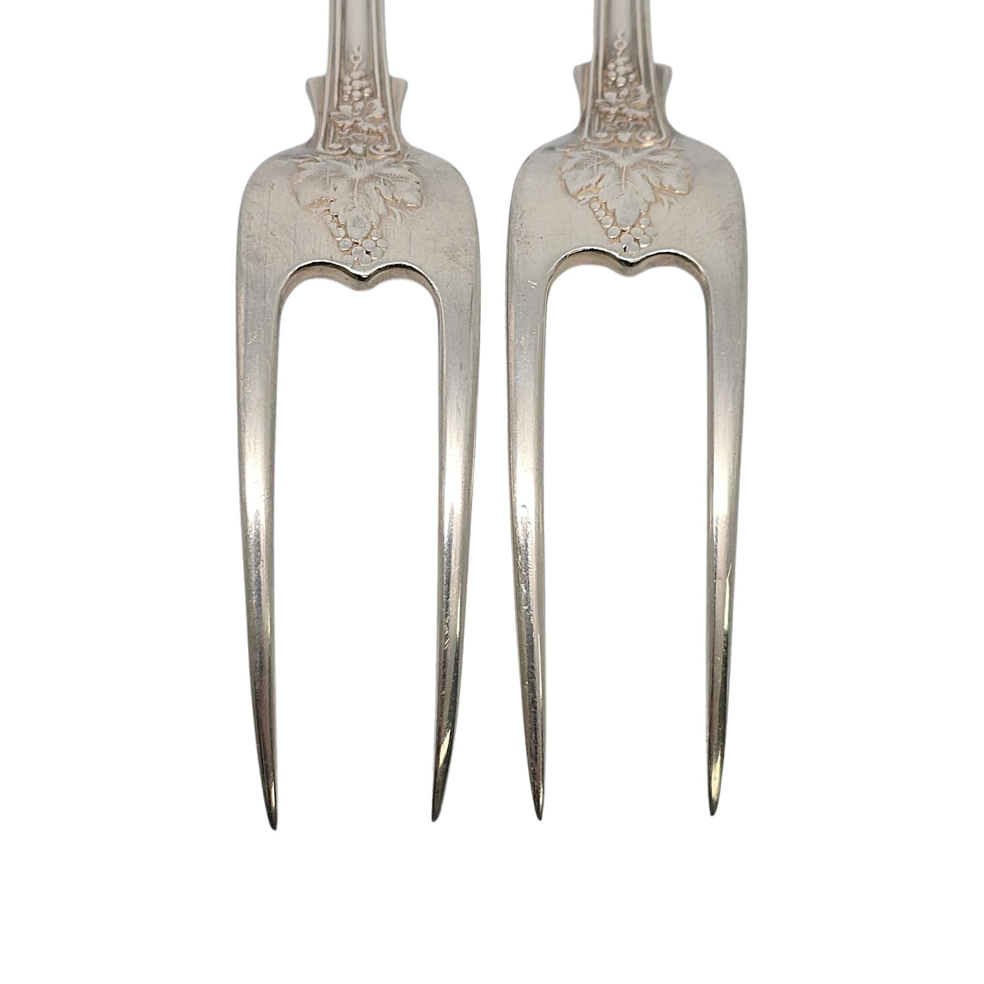 Set di 2 forchette da carne in argento Sterling di George Adams Chawner & Co. in vendita 3