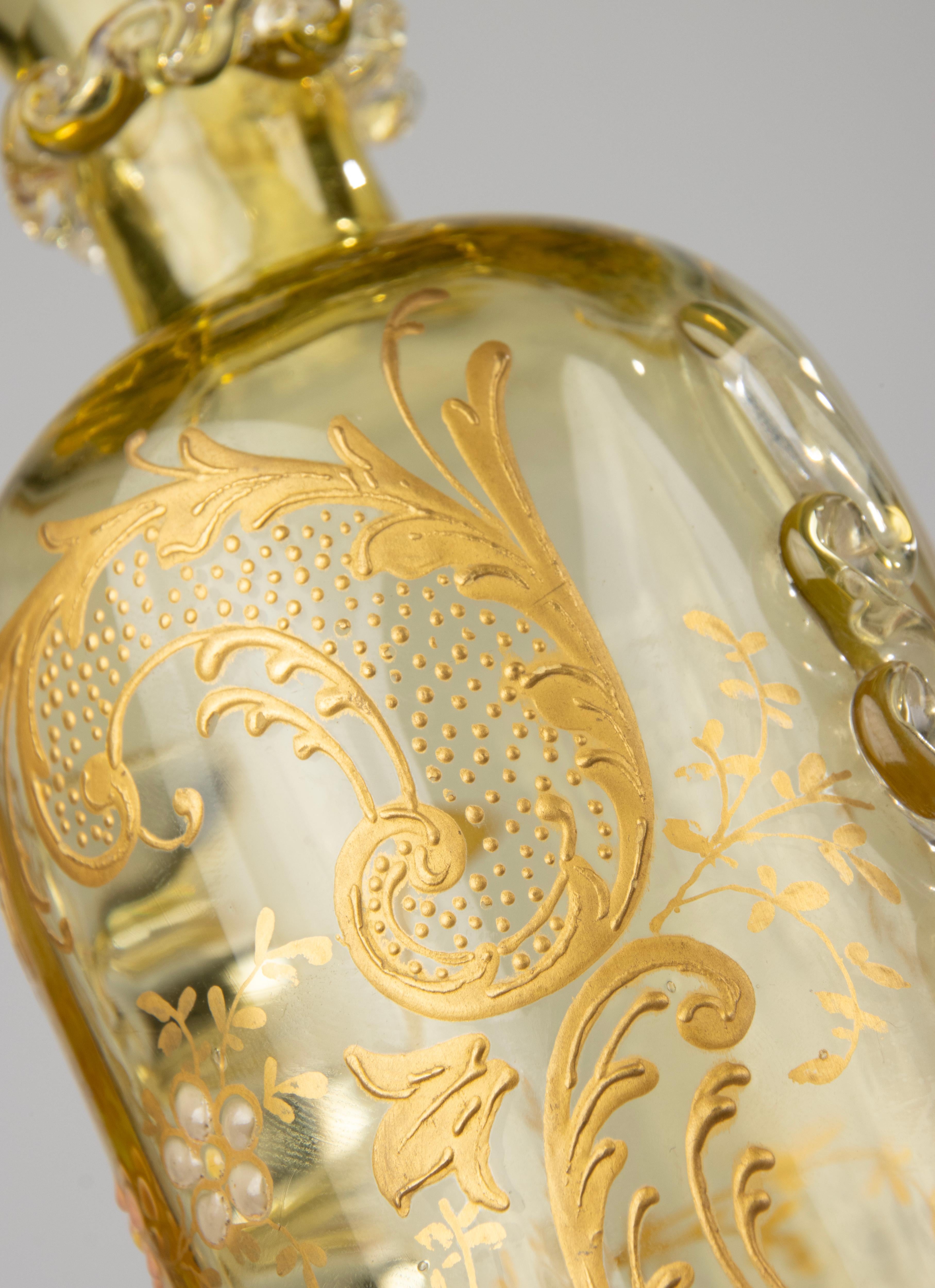 Ensemble de 2 vases en verre ancien en vente 3