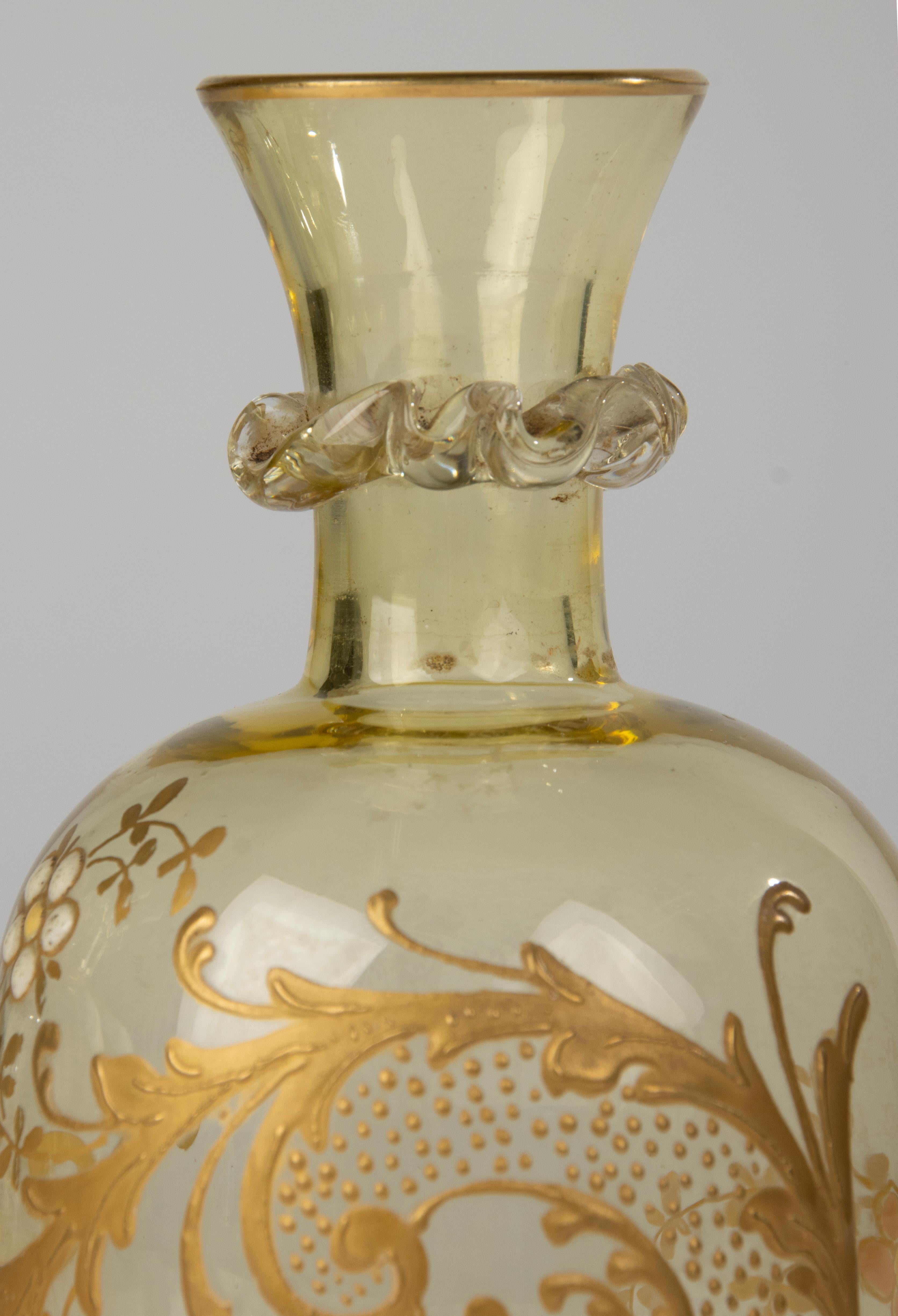 Ensemble de 2 vases en verre ancien en vente 6
