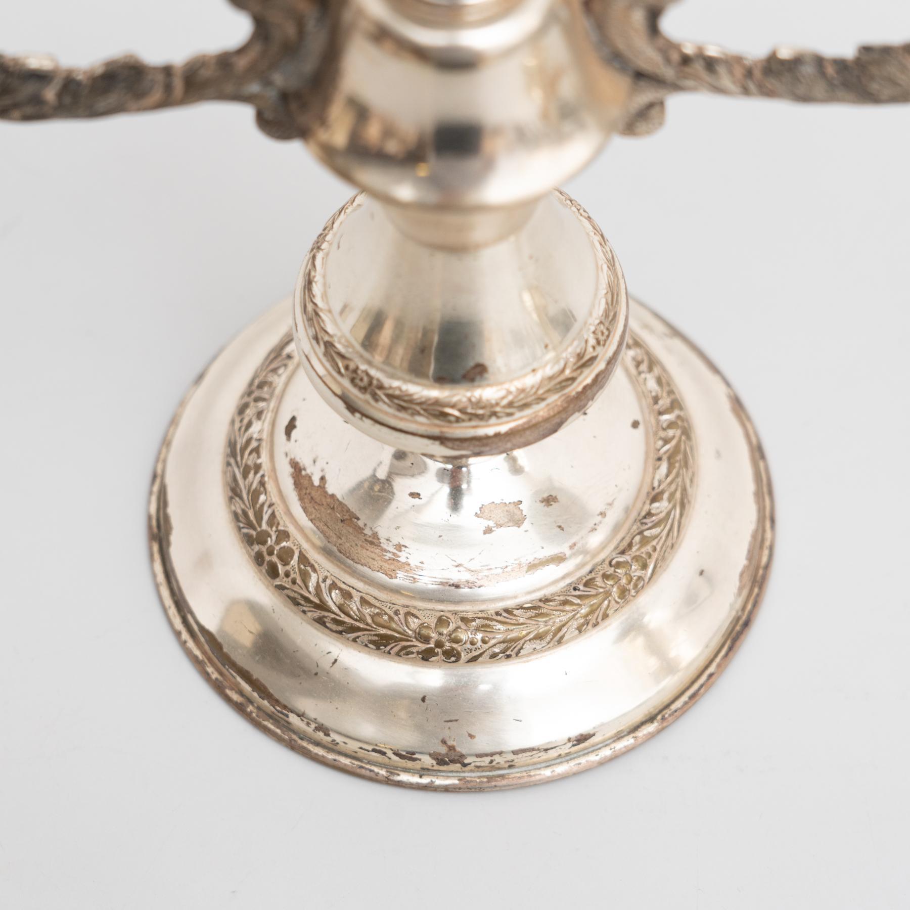 Set di 2 lampadari antichi in metallo, circa 1950 in vendita 3