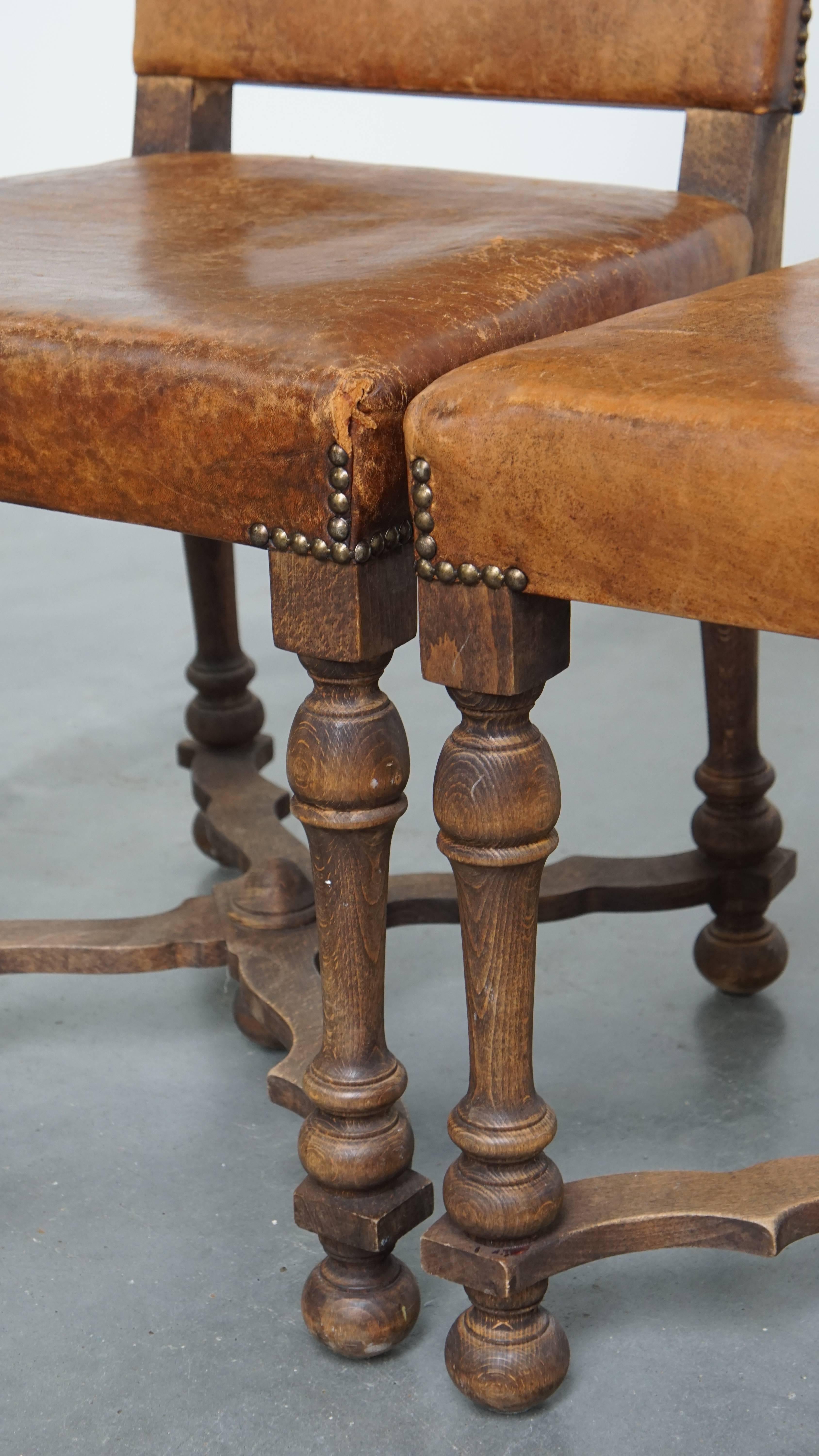 Set of 2 Antique Wooden and Sheepskin Leather Dining Chairs from the Early 1900s For Sale 1