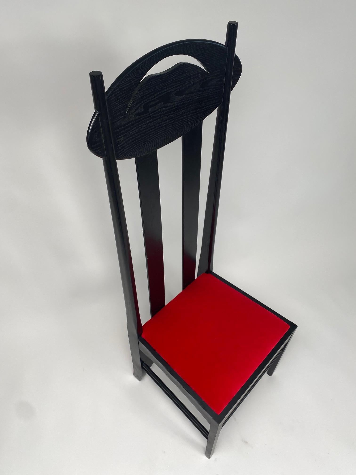 Ensemble de 2 chaises Argyle de Charles R Mackintosh pour Atelier International en vente 3
