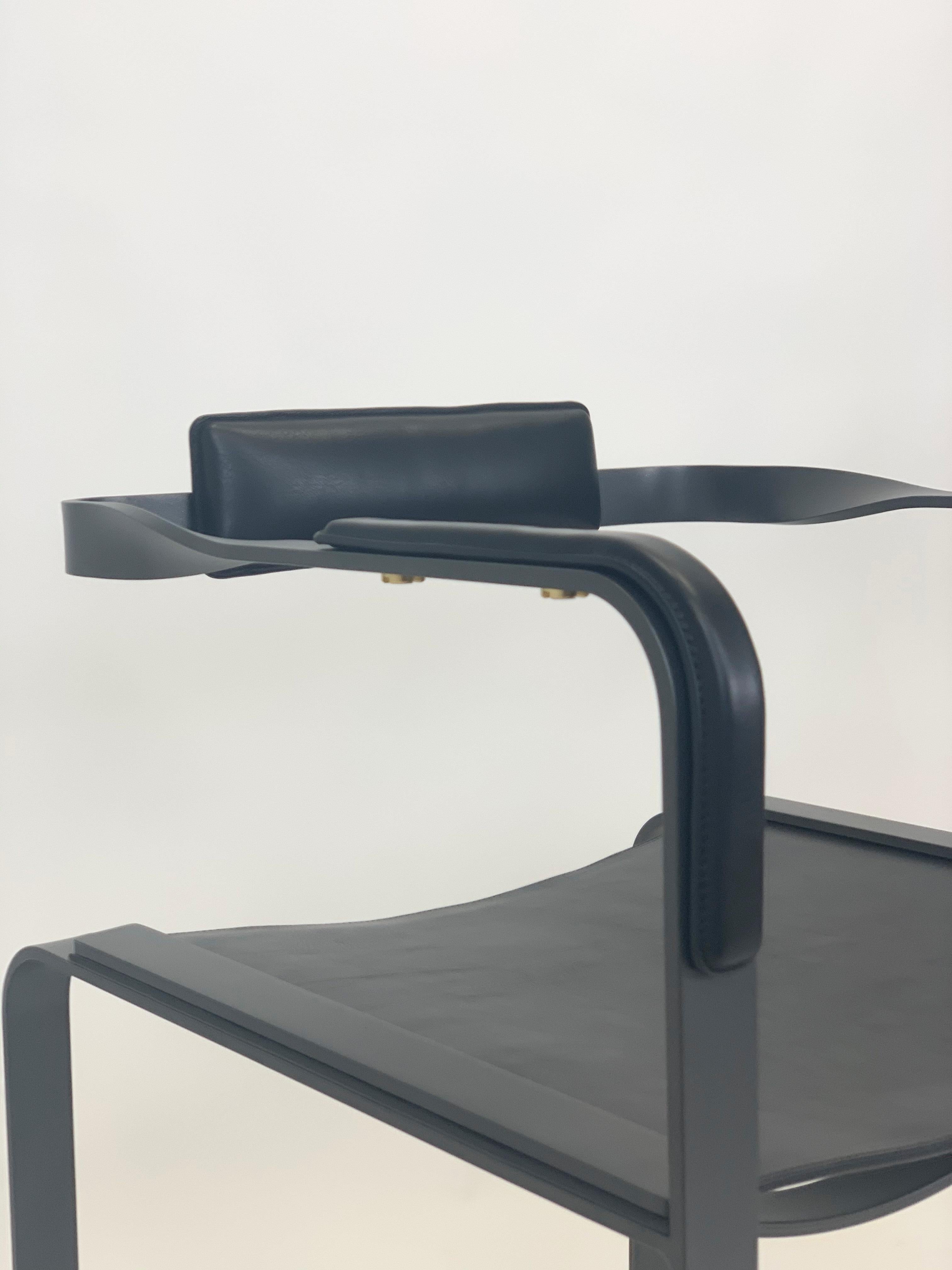 Set of 2 Contemporary Armchair, Nuit Noire Metal & Black Leather, Industrial. In Good Condition For Sale In Alcoy, Alicante