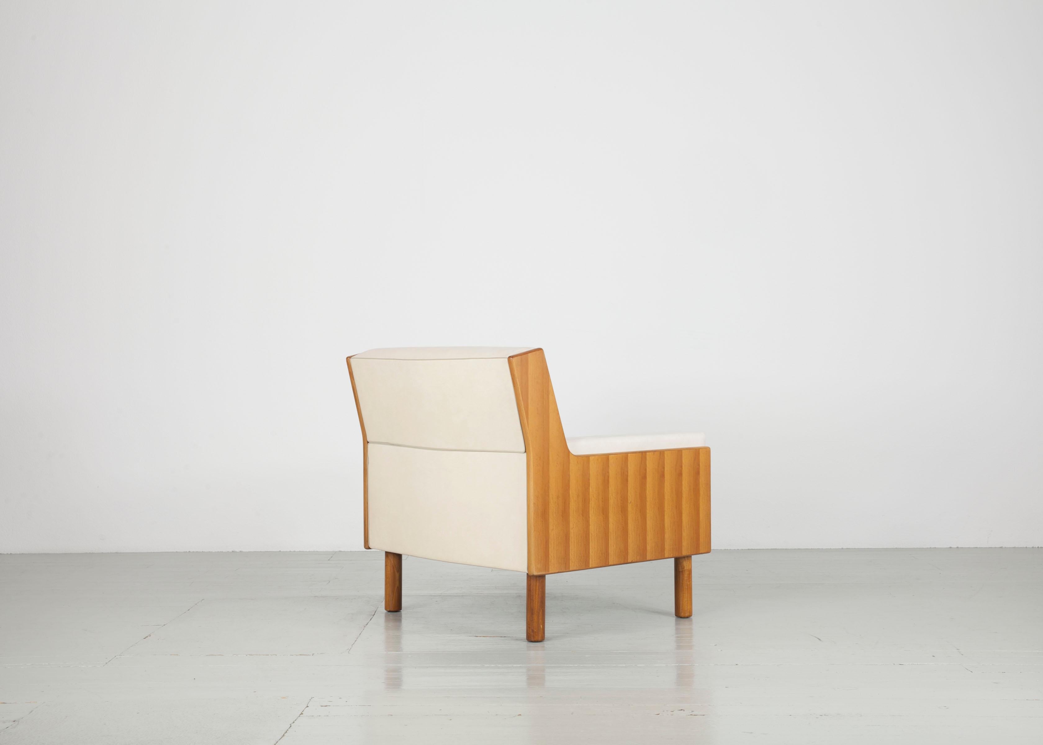 Set aus 2 Sesseln und Couch, hergestellt von Anonima Castelli Bologna, 1950er Jahre im Angebot 1