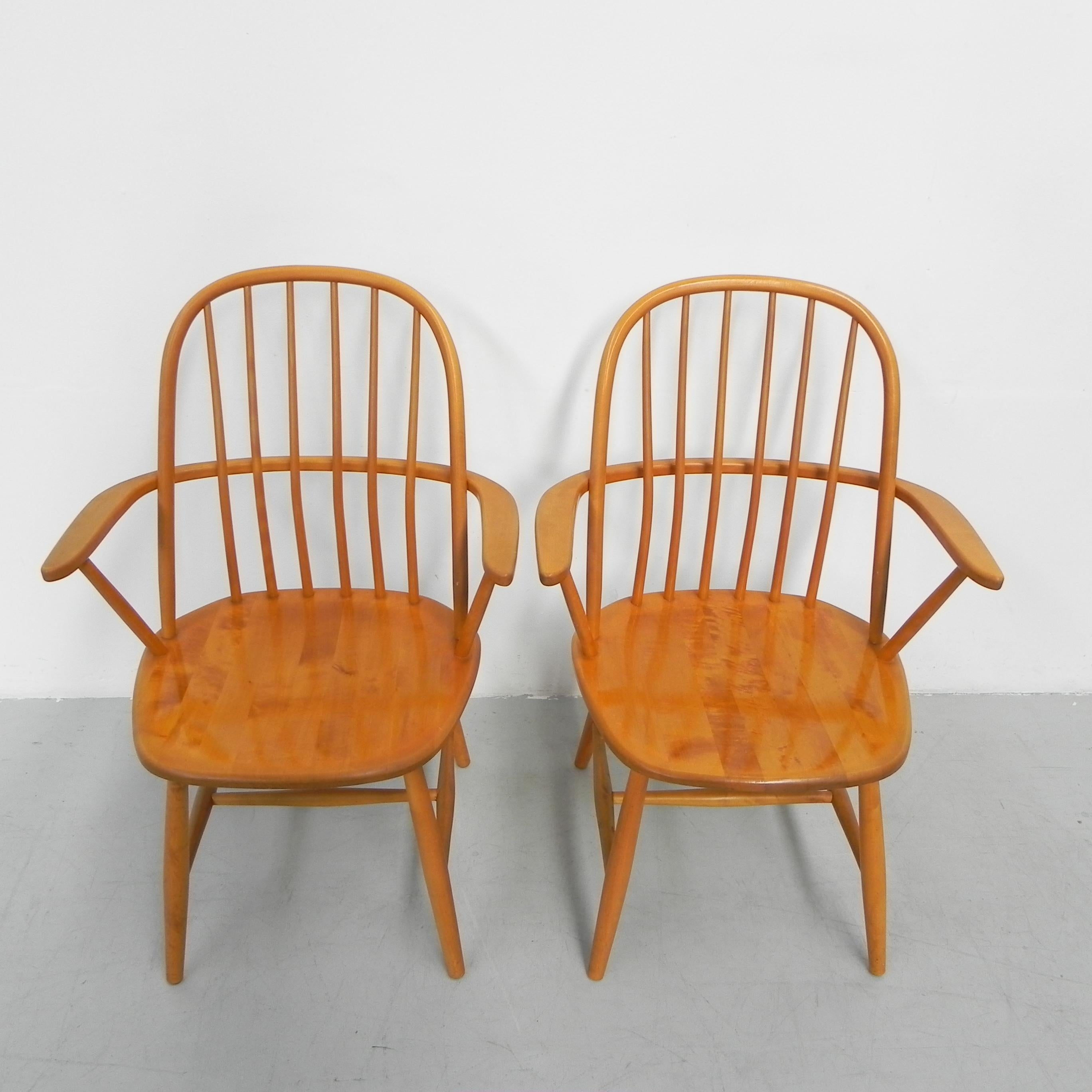 Set aus 2 Sesseln, Barsesseln, Akerblom-Stuhl im Zustand „Gut“ im Angebot in EINDHOVEN, NL