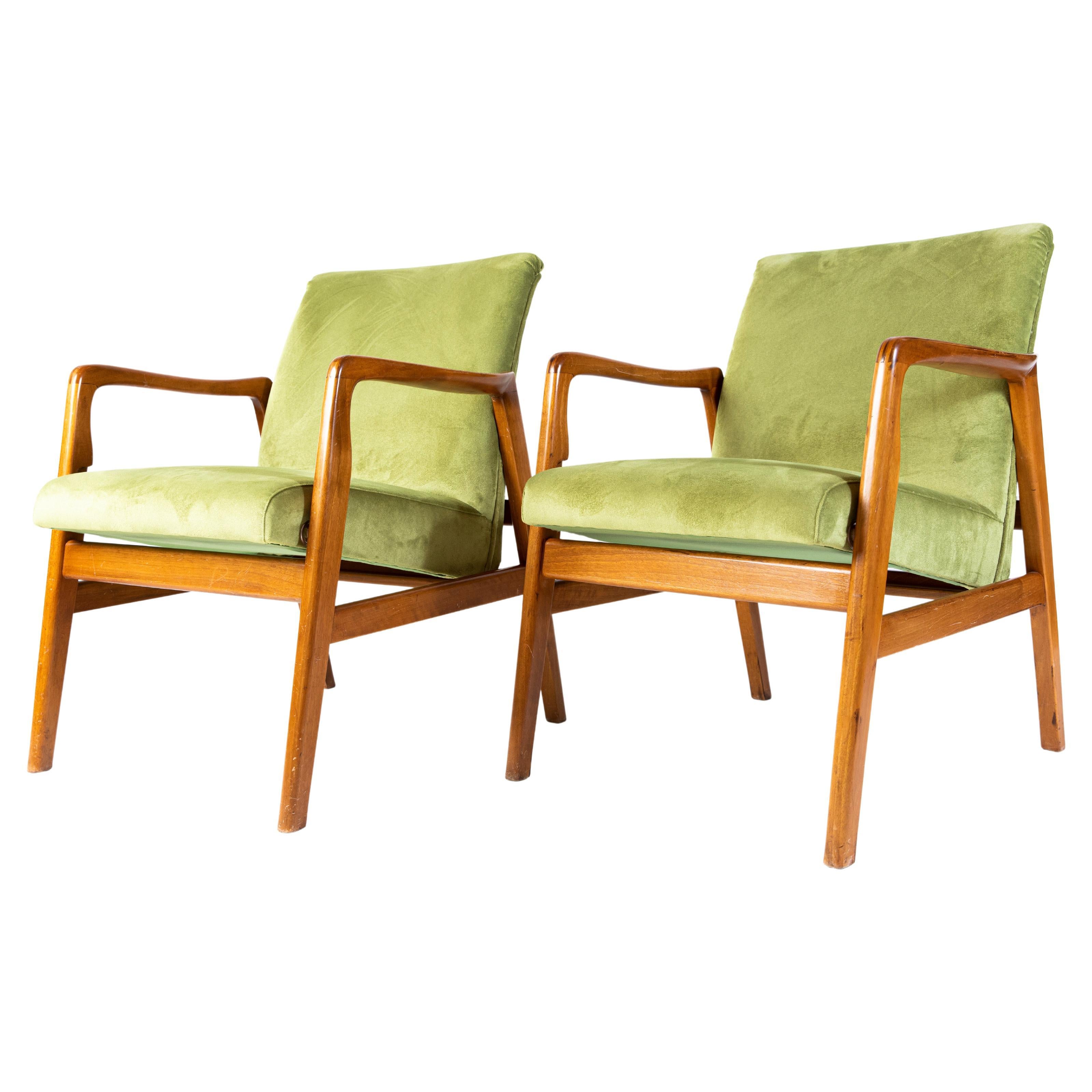 Set of 2 Armchairs by Cassina Upholster in Green Velvet For Sale