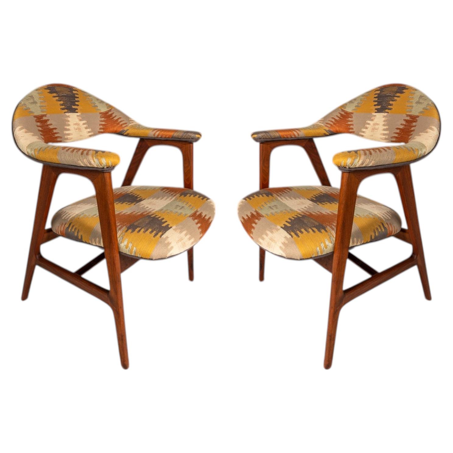 Ensemble de 2 fauteuils par Erik Kirkegaard pour Høng Stolefabrik, Danemark, C.I.C. en vente