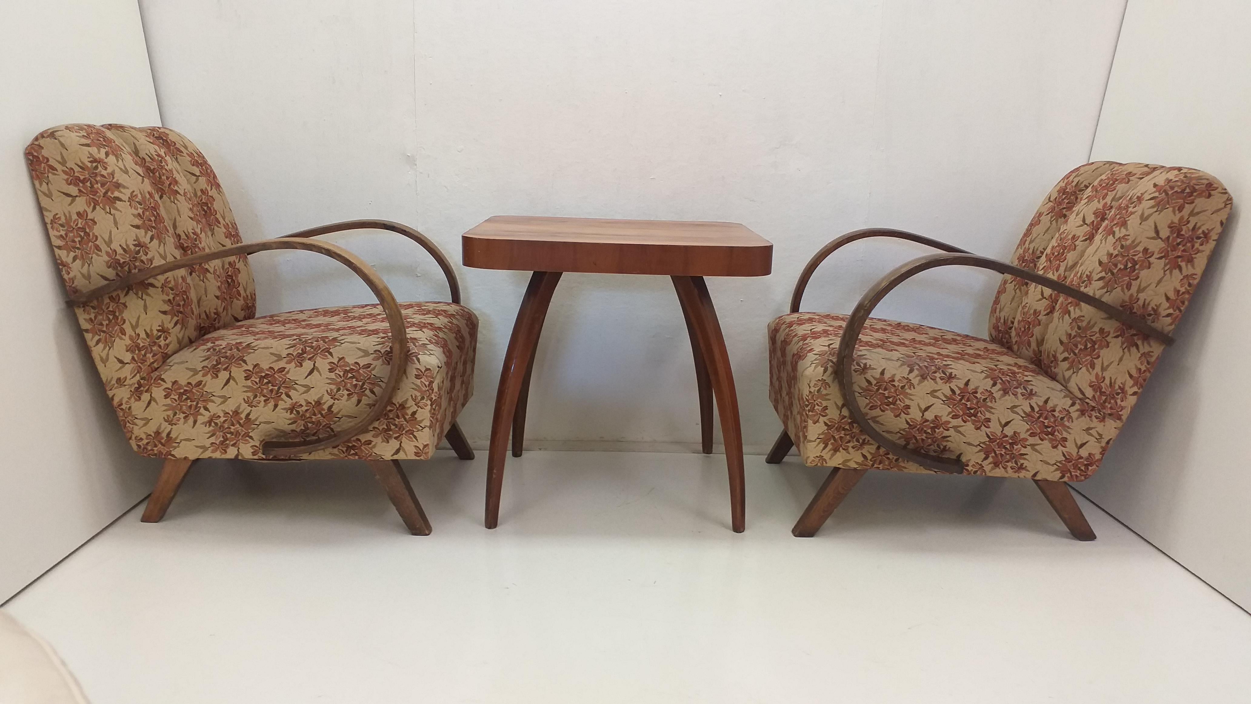 Set of 2 Armchairs H 410 Halabala and Coffee Table for UP Závody, Czechoslovakia In Good Condition For Sale In Praha, CZ