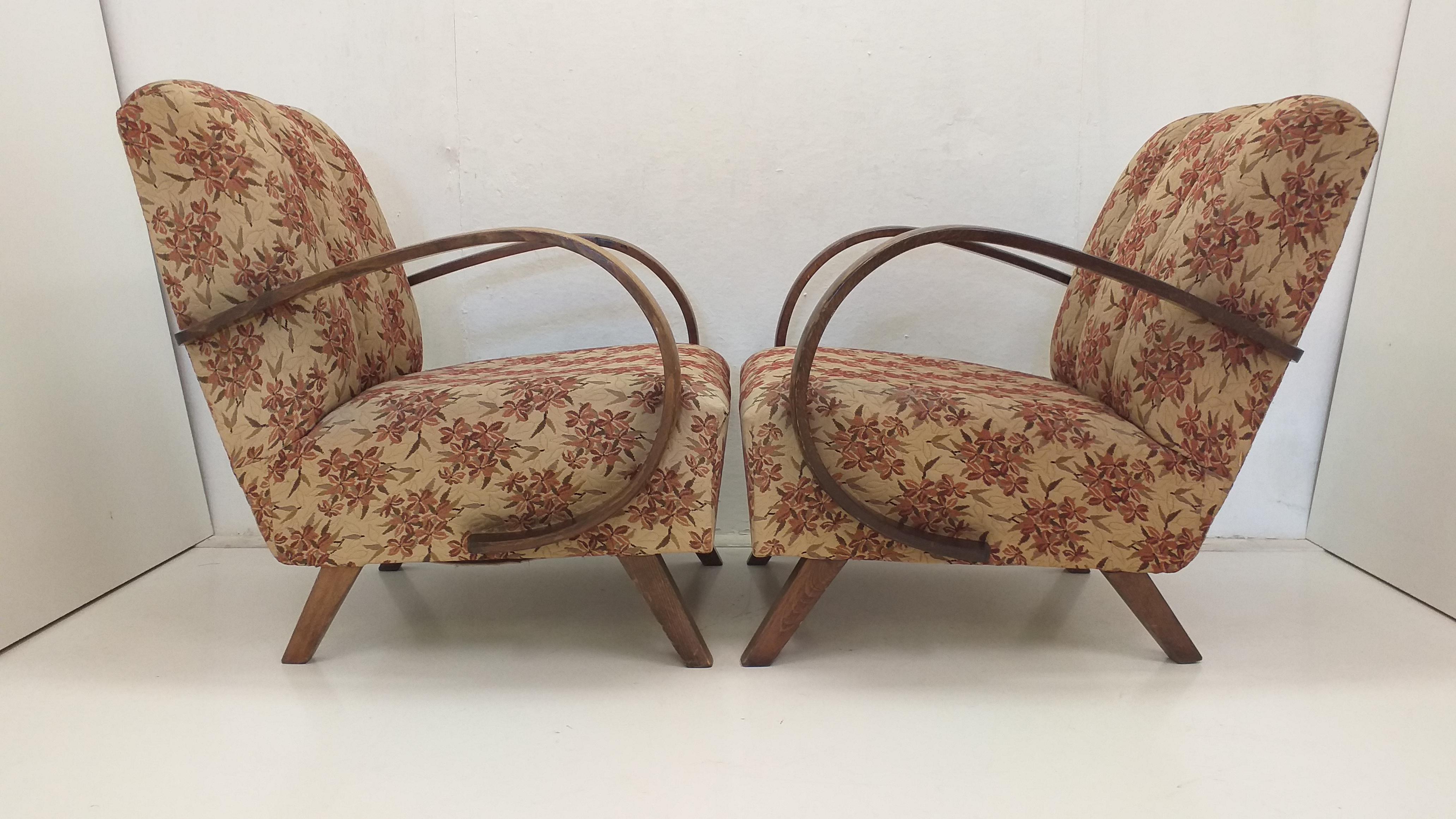 Set of 2 Armchairs H 410 Halabala and Coffee Table for UP Závody, Czechoslovakia For Sale 3