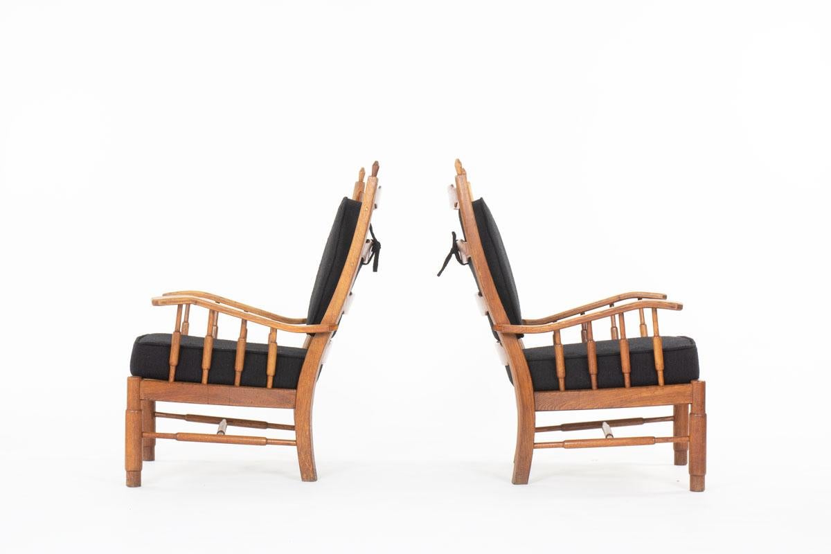 Français Ensemble de 2 fauteuils en chêne et tissu, 1950 en vente