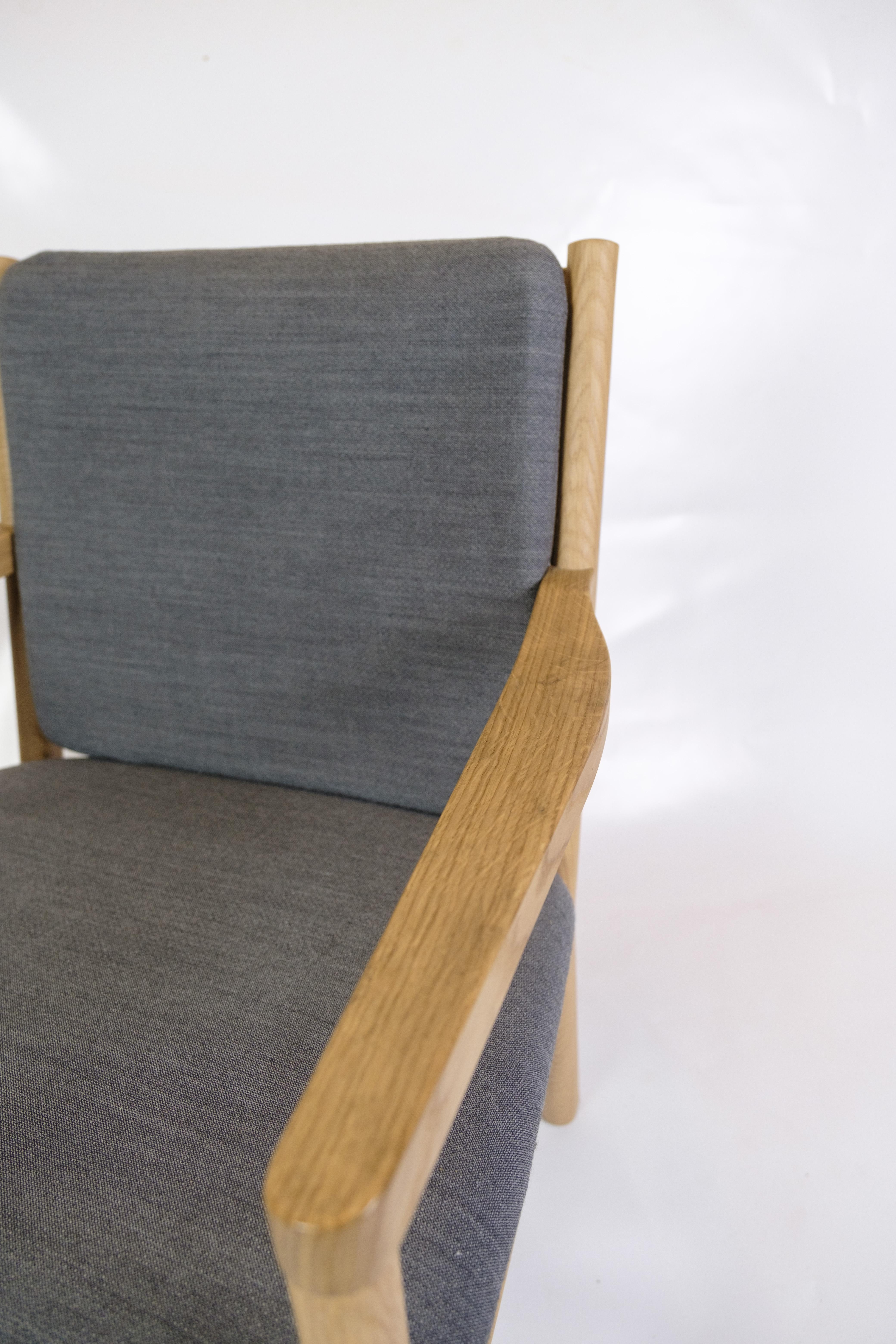 Fin du 20e siècle Ensemble de 2 fauteuils modèle J147 en chêne par Erik Ole J. fabriqués par FDB  en vente