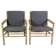 Ensemble de 2 fauteuils modèle J147 en chêne par Erik Ole J. fabriqués par FDB